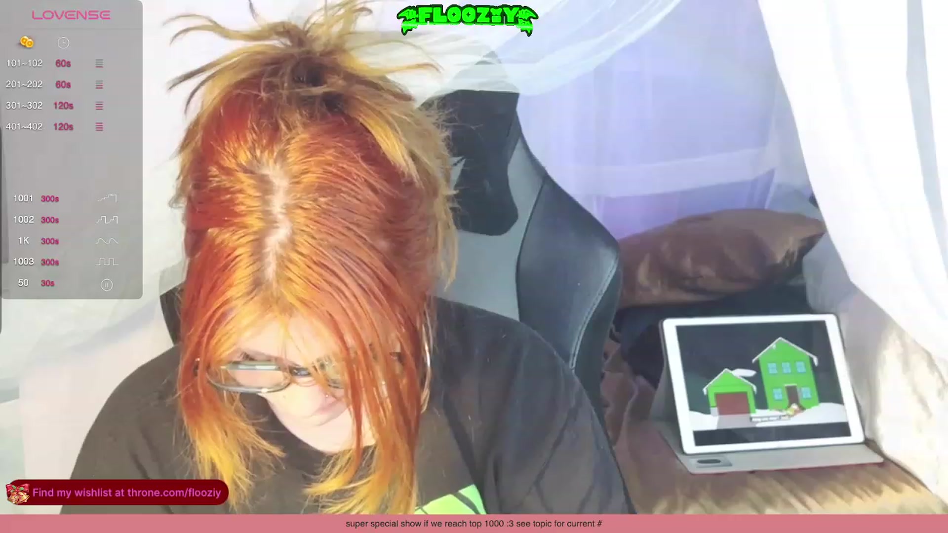 Gallery image thumbnail from flooziy's myfreecams stream on, 12/15/2023, 10:35 image 14 of 20