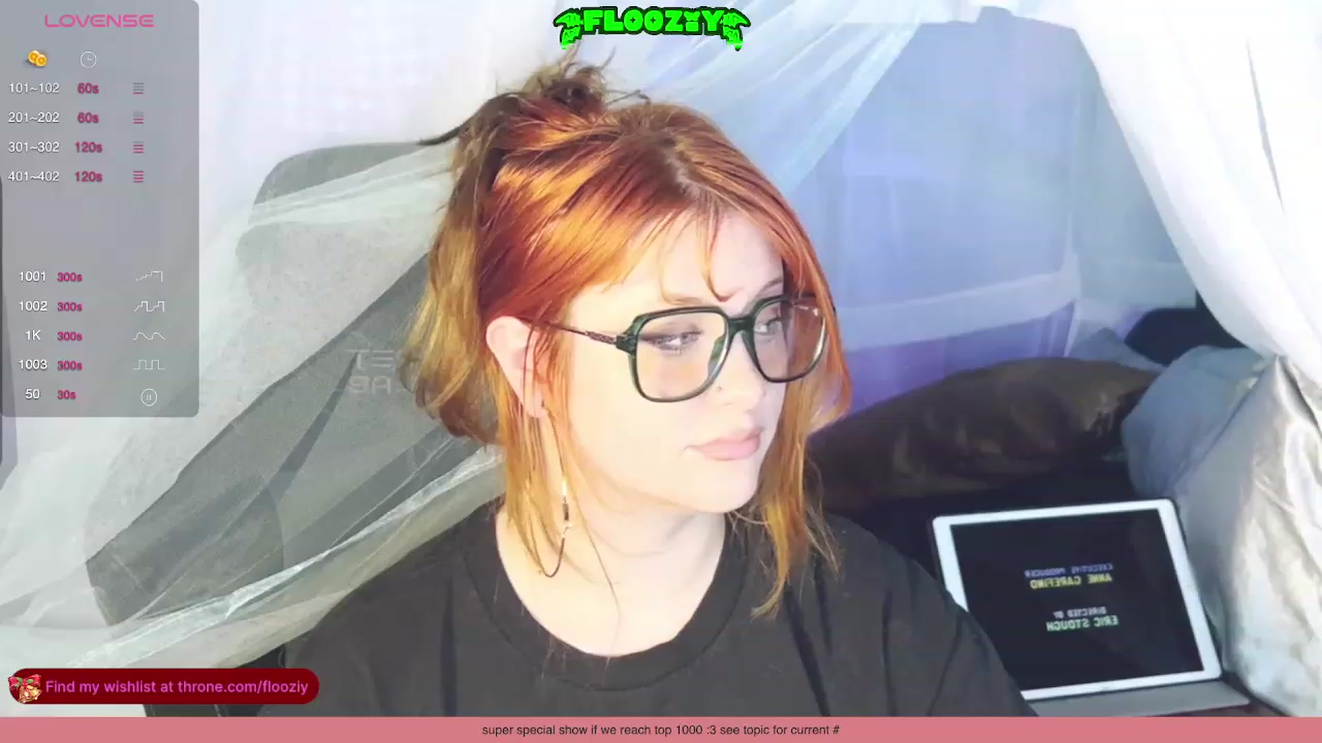 Gallery image thumbnail from flooziy's myfreecams stream on, 12/15/2023, 10:35 image 4 of 20