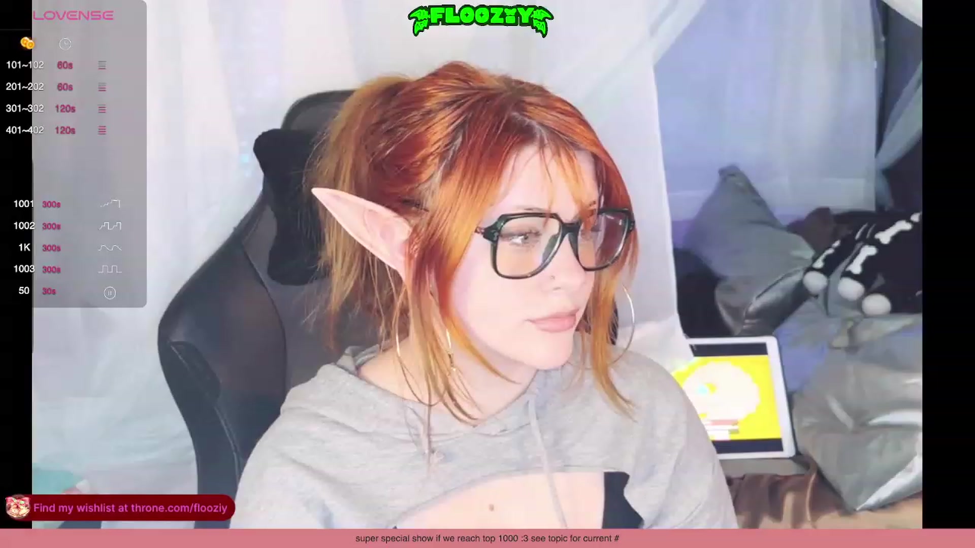 Gallery image thumbnail from flooziy's myfreecams stream on, 12/16/2023, 04:12 image 14 of 20