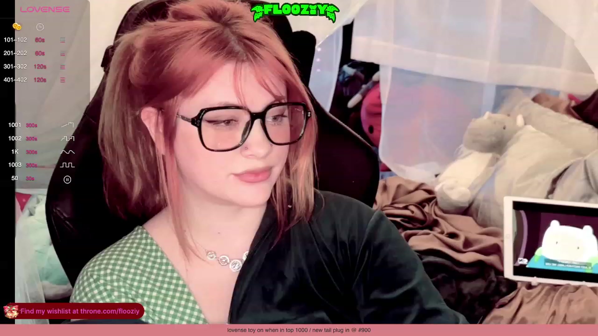 Gallery image thumbnail from flooziy's myfreecams stream on, 12/23/2023, 06:45 image 8 of 20