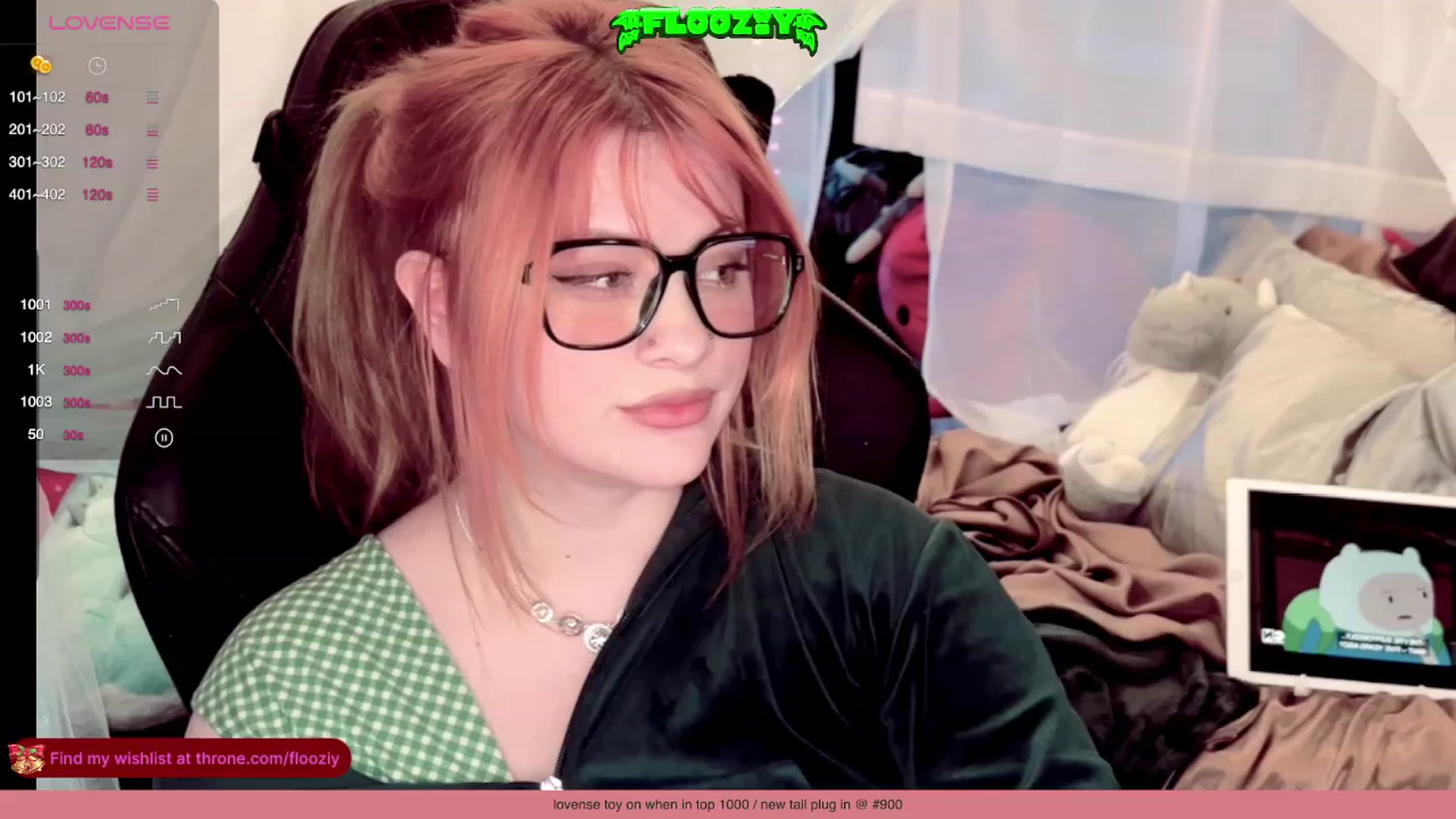 Gallery image thumbnail from flooziy's myfreecams stream on, 12/23/2023, 06:45 image 6 of 20