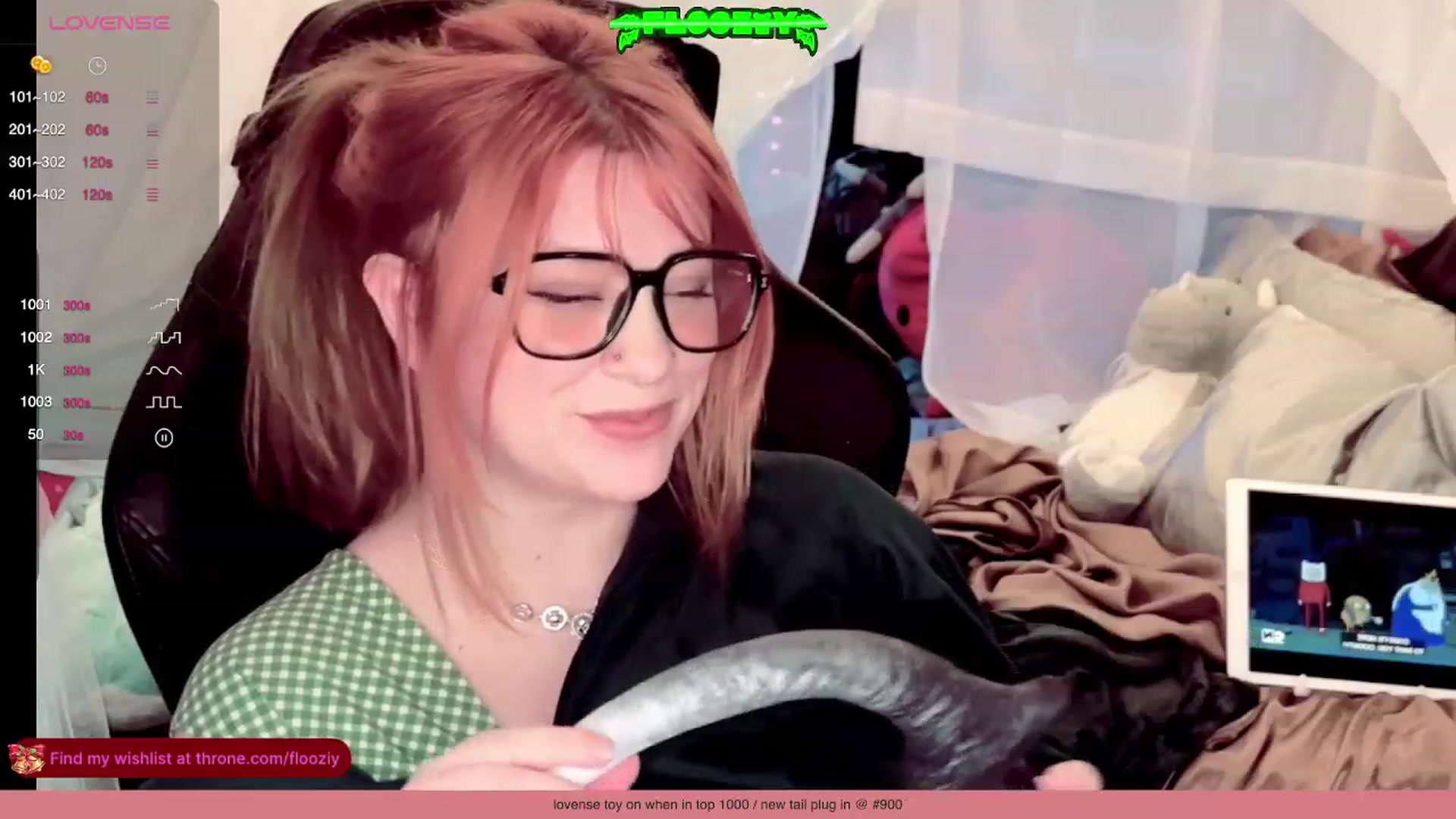 Gallery image thumbnail from flooziy's myfreecams stream on, 12/23/2023, 06:45 image 14 of 20