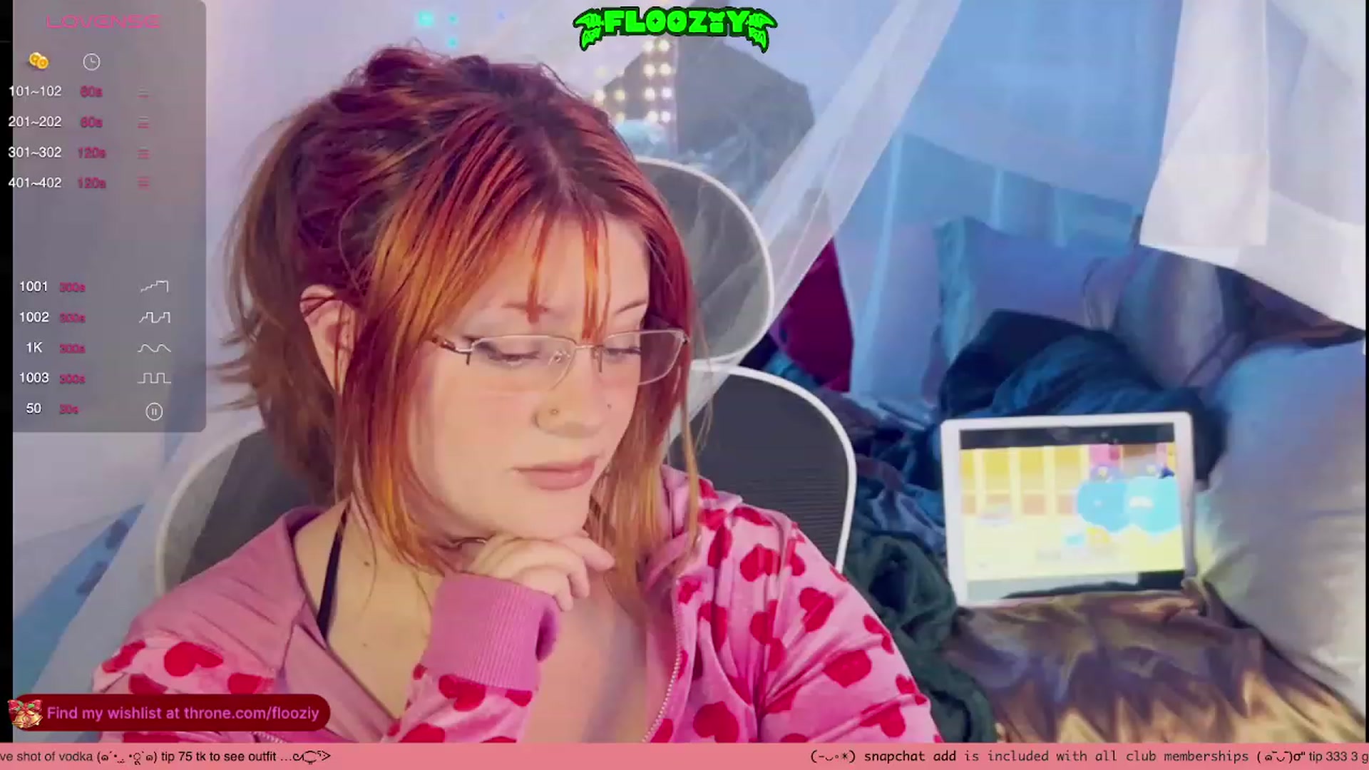 Gallery image thumbnail from flooziy's myfreecams stream on, 12/29/2023, 07:30 image 3 of 20