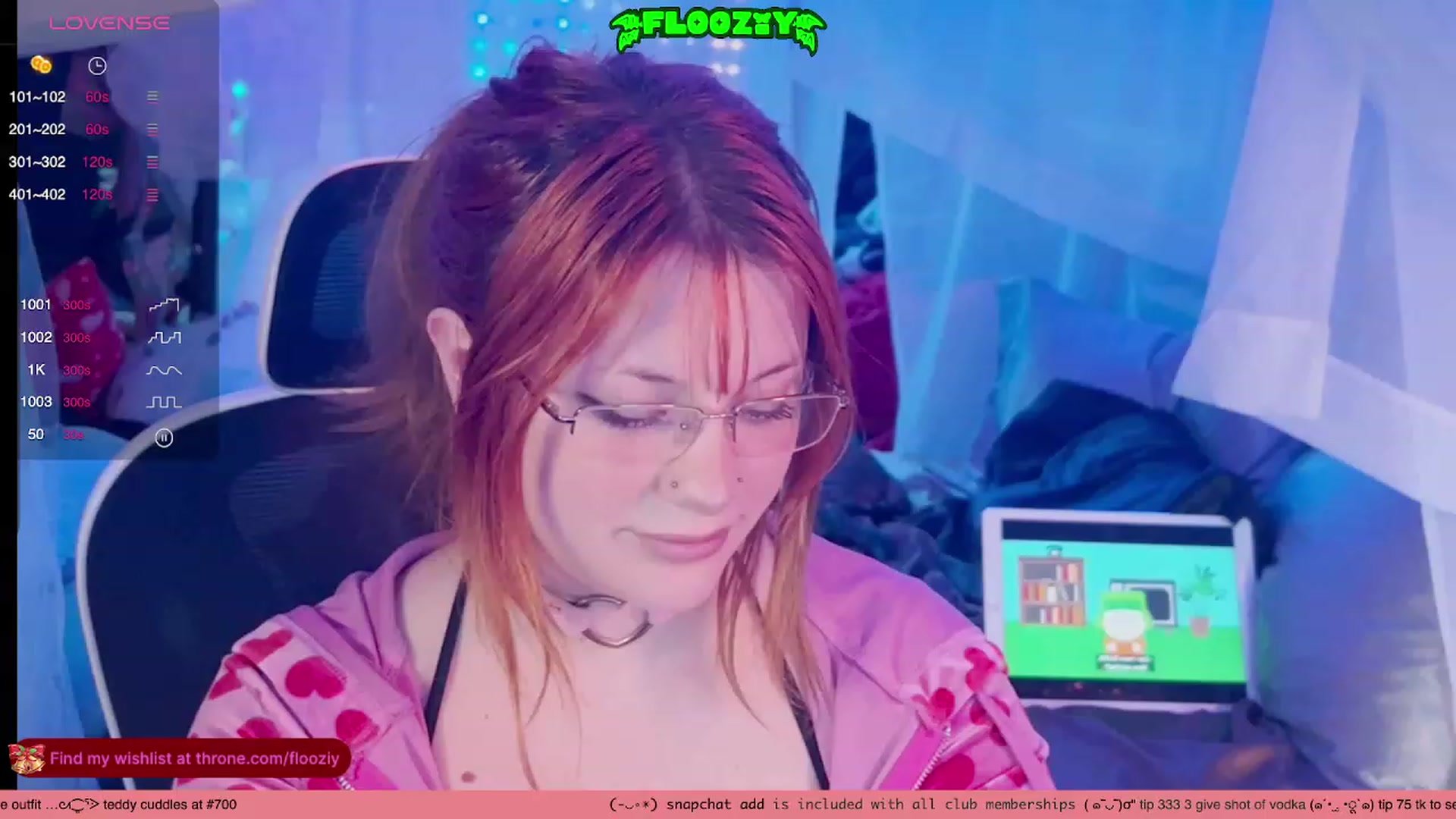 Gallery image thumbnail from flooziy's myfreecams stream on, 12/29/2023, 07:30 image 17 of 20