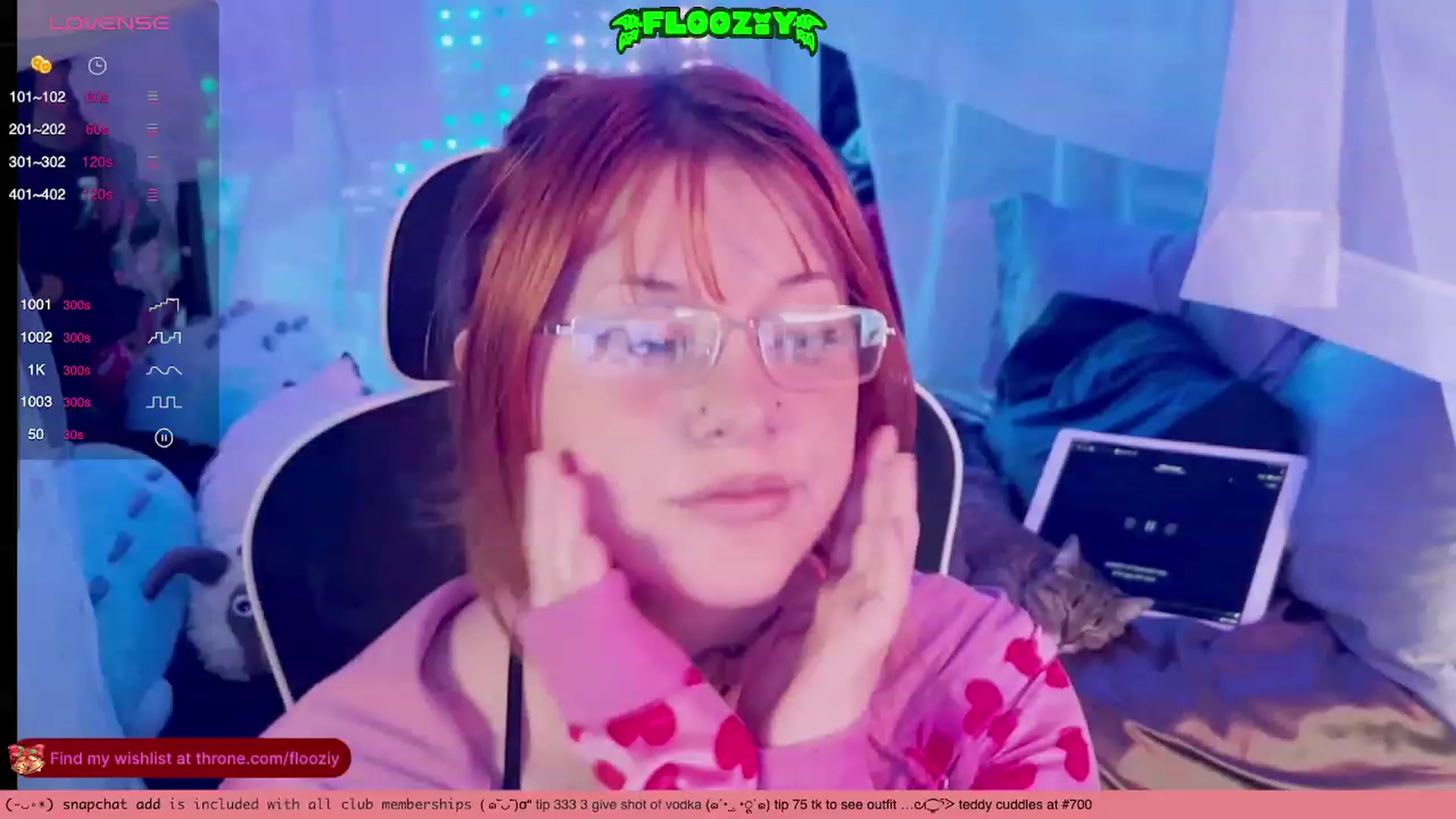 Gallery image thumbnail from flooziy's myfreecams stream on, 12/29/2023, 09:48 image 6 of 20