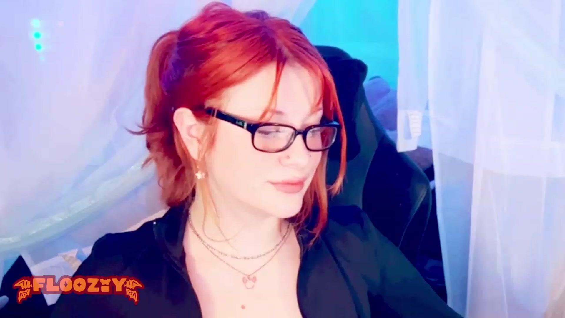 Gallery image thumbnail from flooziy's myfreecams stream on, 01/10/2024, 05:48 image 3 of 20