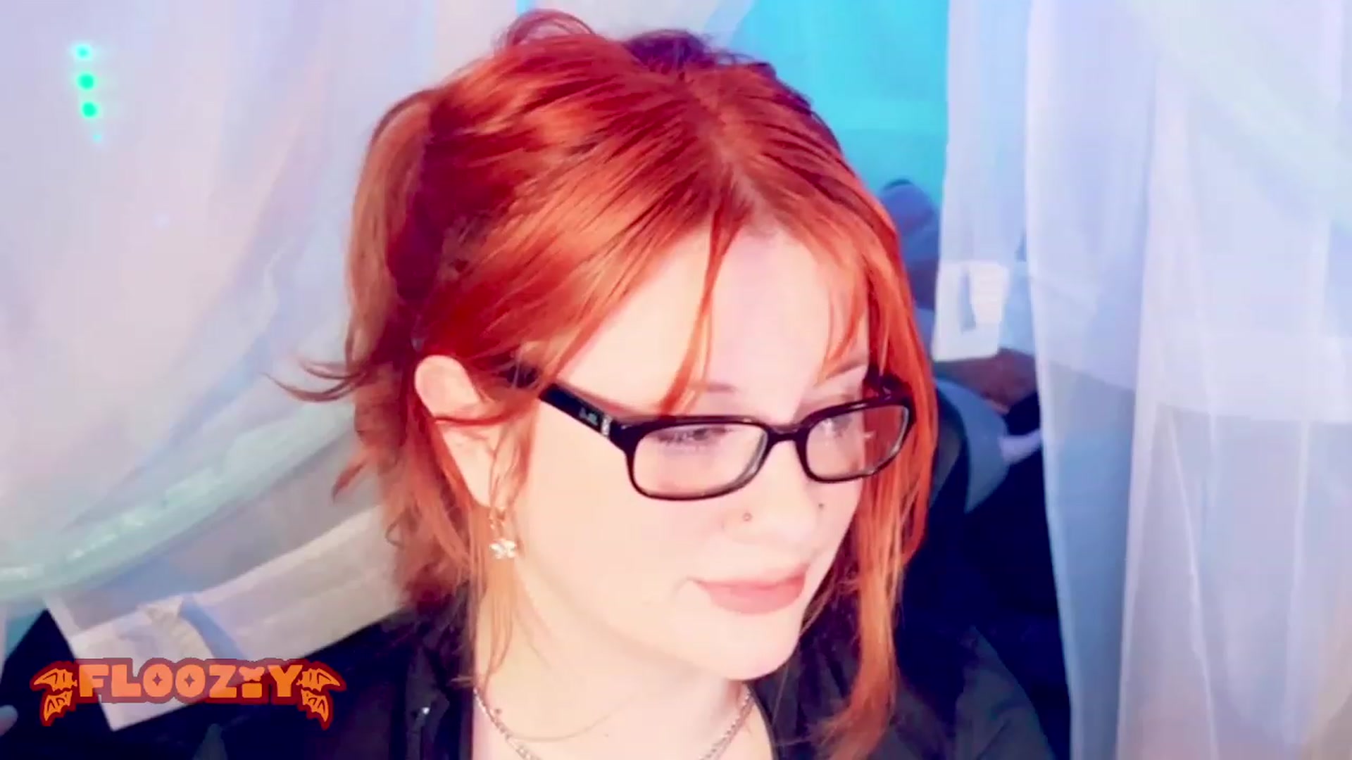 Gallery image thumbnail from flooziy's myfreecams stream on, 01/10/2024, 05:48 image 8 of 20