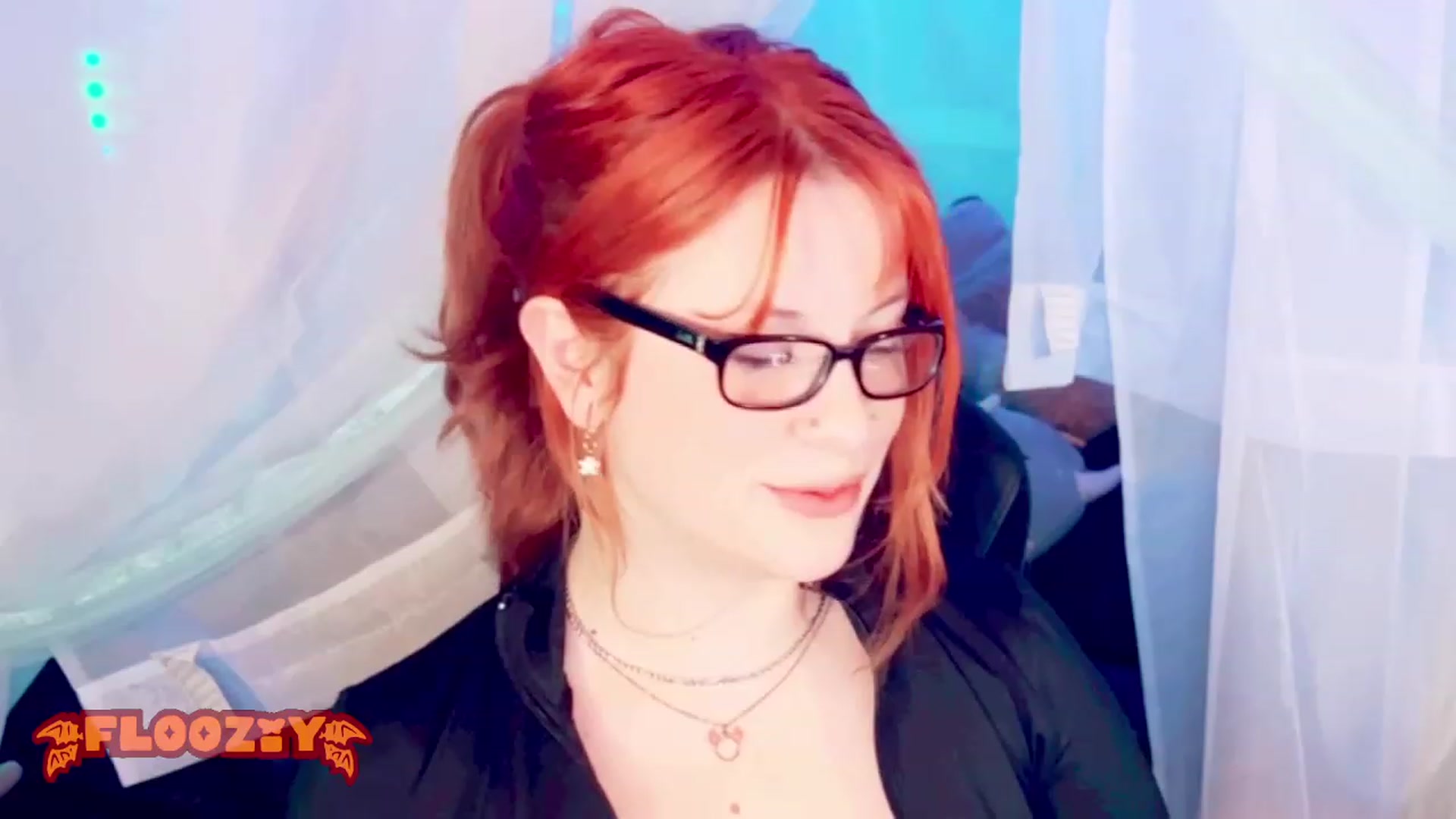 Gallery image thumbnail from flooziy's myfreecams stream on, 01/10/2024, 05:48 image 11 of 20