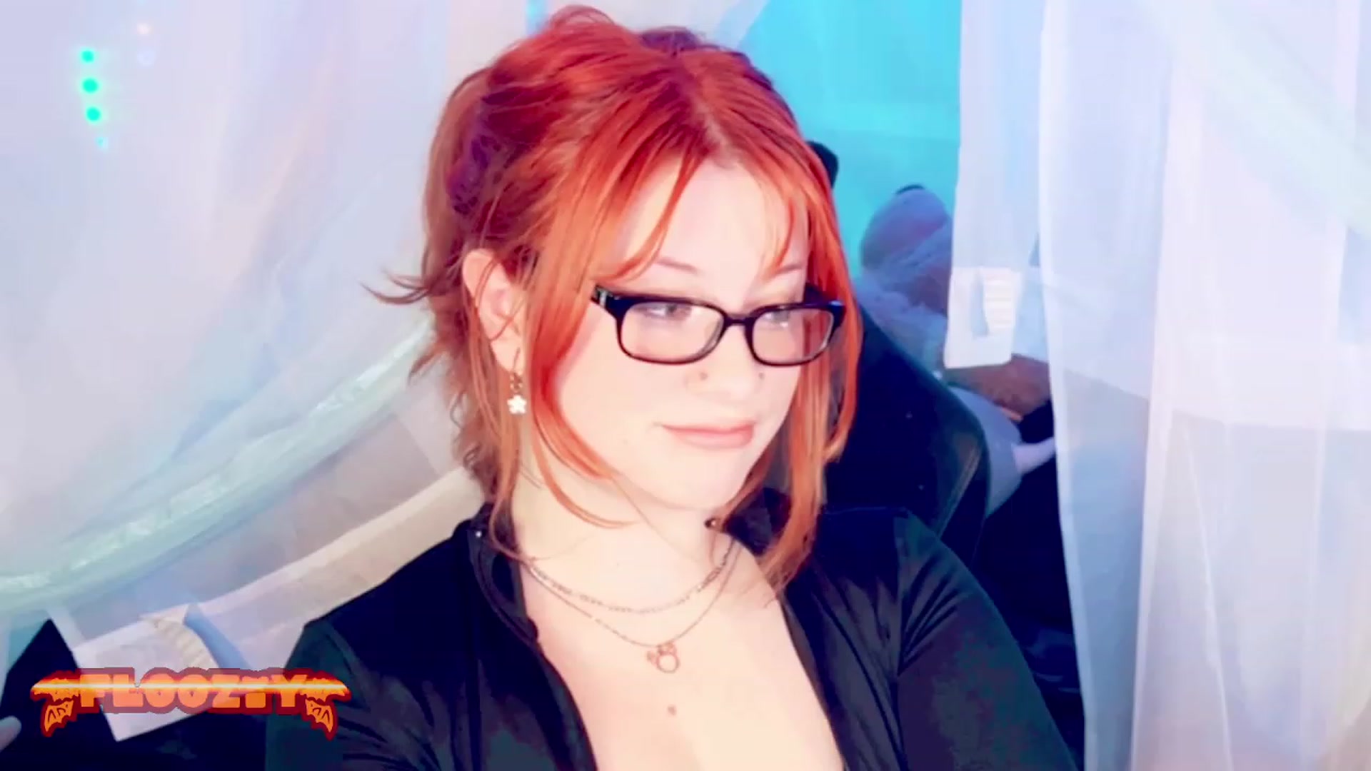 Gallery image thumbnail from flooziy's myfreecams stream on, 01/10/2024, 05:48 image 5 of 20