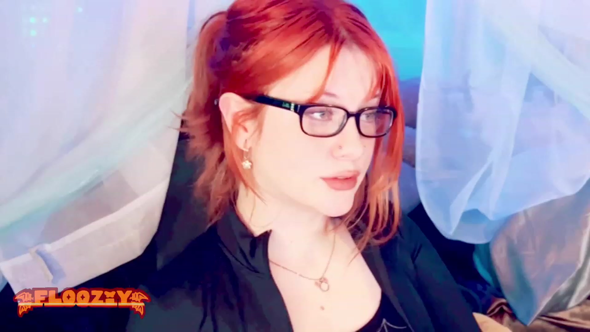 Gallery image thumbnail from flooziy's myfreecams stream on, 01/10/2024, 07:20 image 13 of 20
