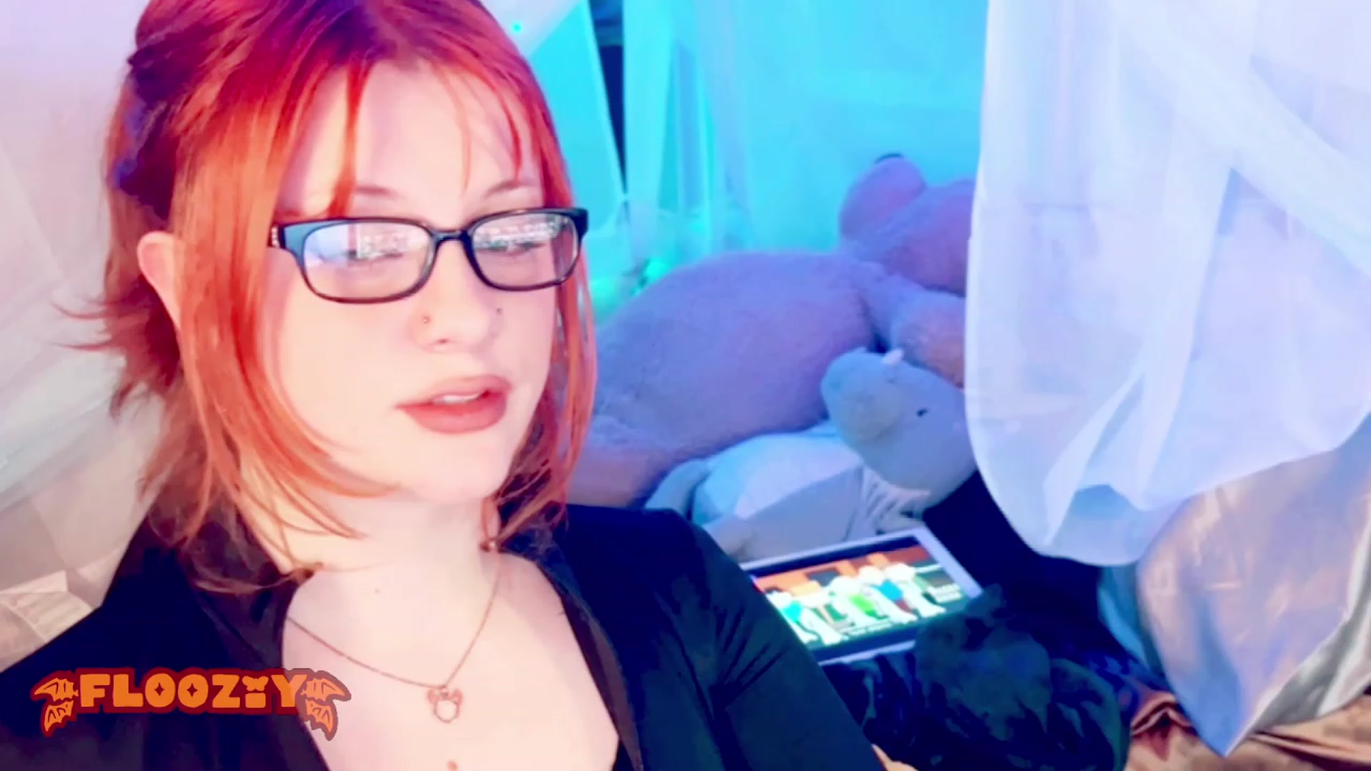 Gallery image thumbnail from flooziy's myfreecams stream on, 01/10/2024, 07:20 image 20 of 20