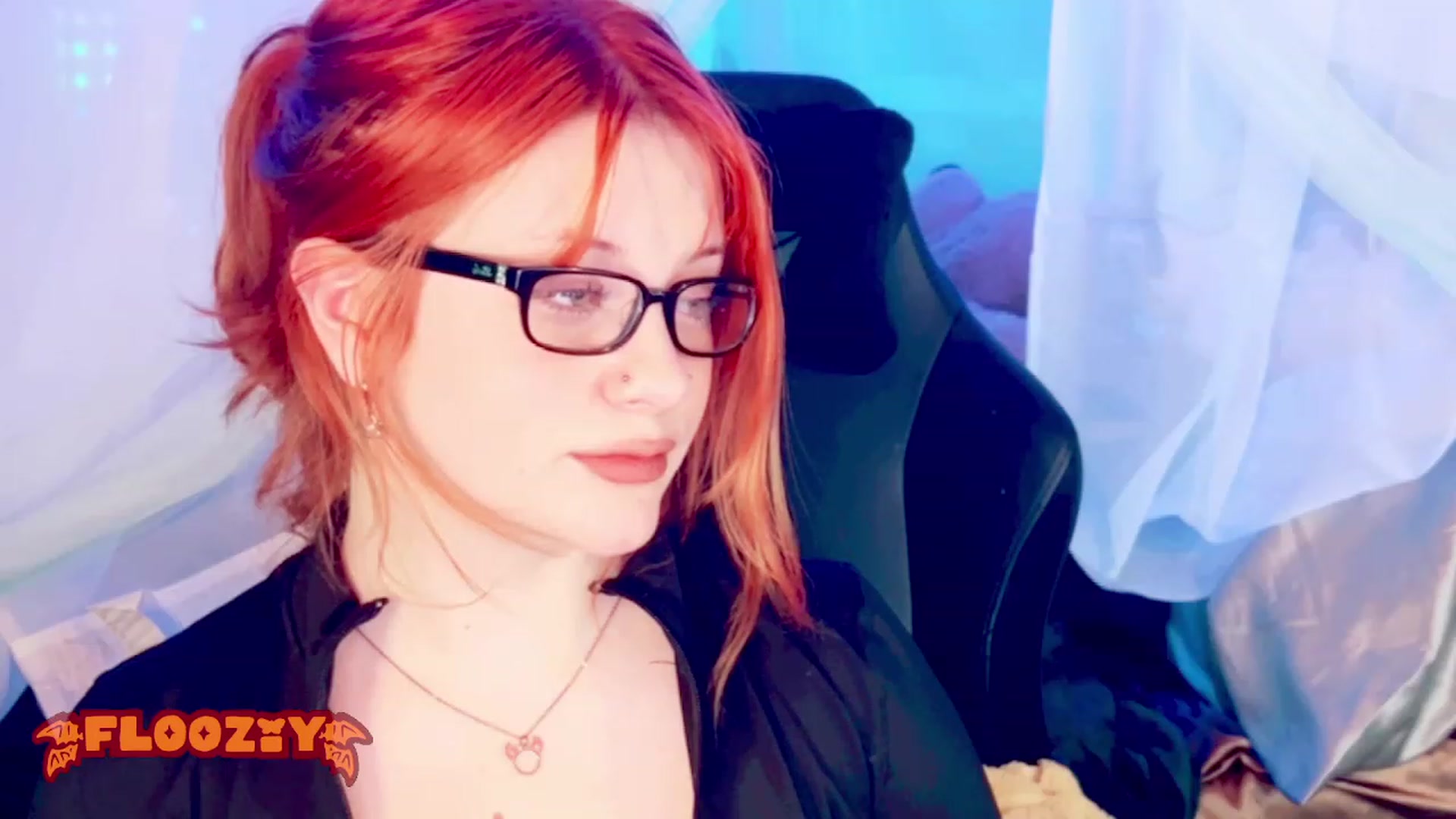 Gallery image thumbnail from flooziy's myfreecams stream on, 01/10/2024, 07:20 image 16 of 20
