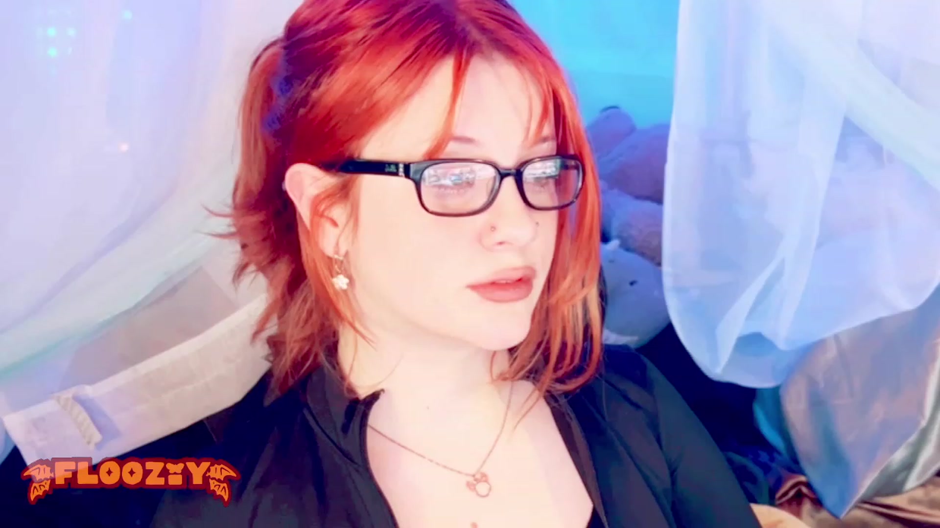 Gallery image thumbnail from flooziy's myfreecams stream on, 01/10/2024, 07:20 image 14 of 20