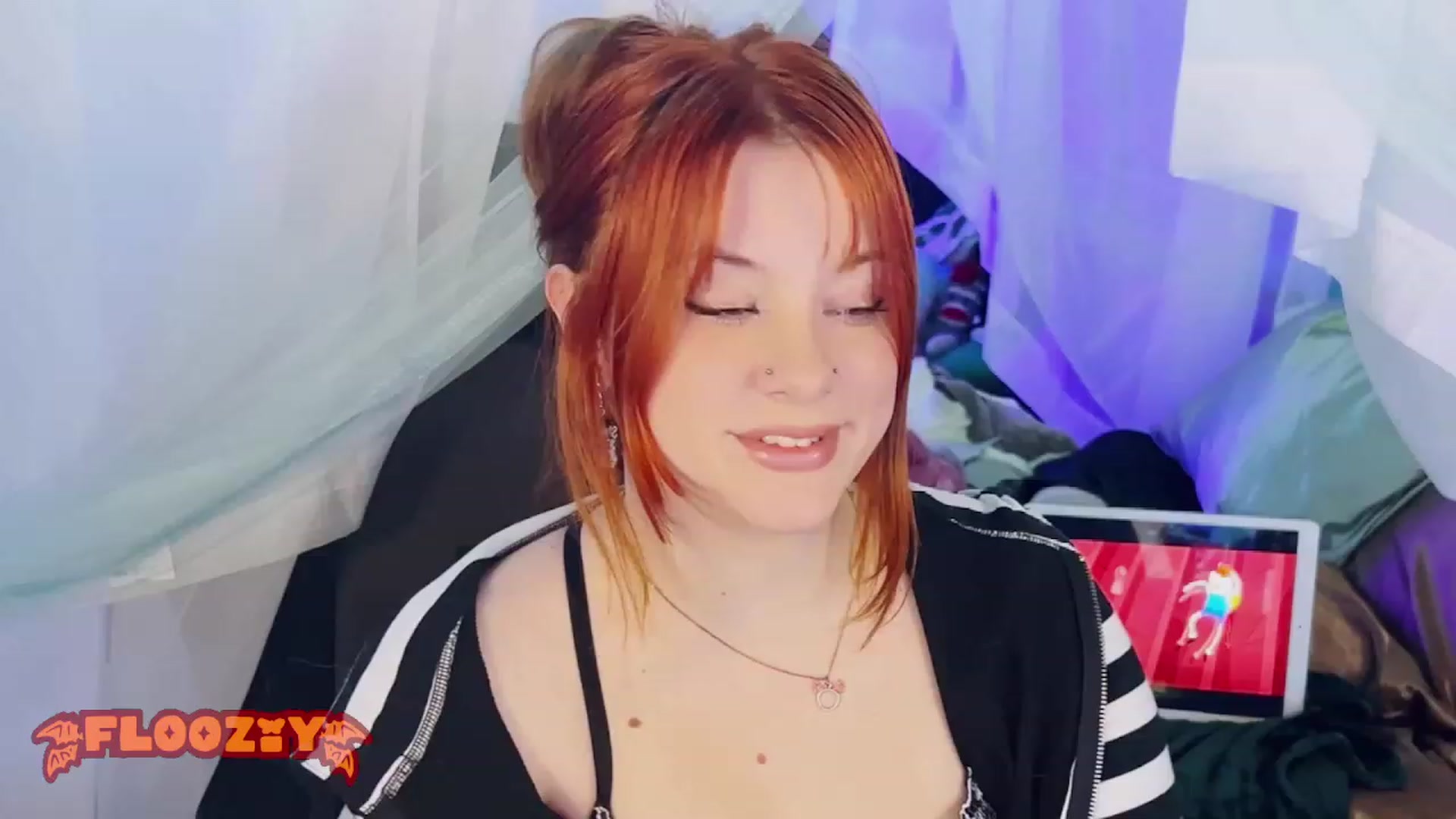 Gallery image thumbnail from flooziy's myfreecams stream on, 01/11/2024, 08:03 image 5 of 20