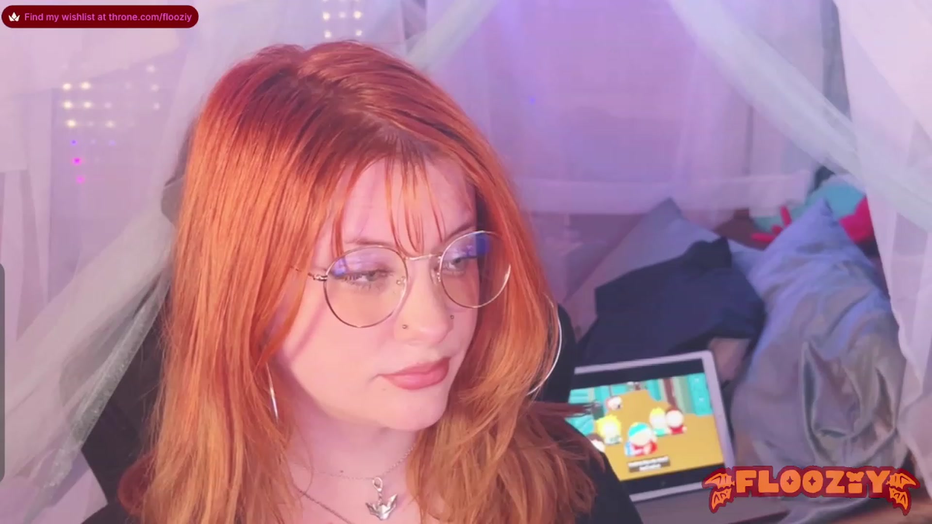 Gallery image thumbnail from flooziy's myfreecams stream on, 01/16/2024, 07:03 image 4 of 20