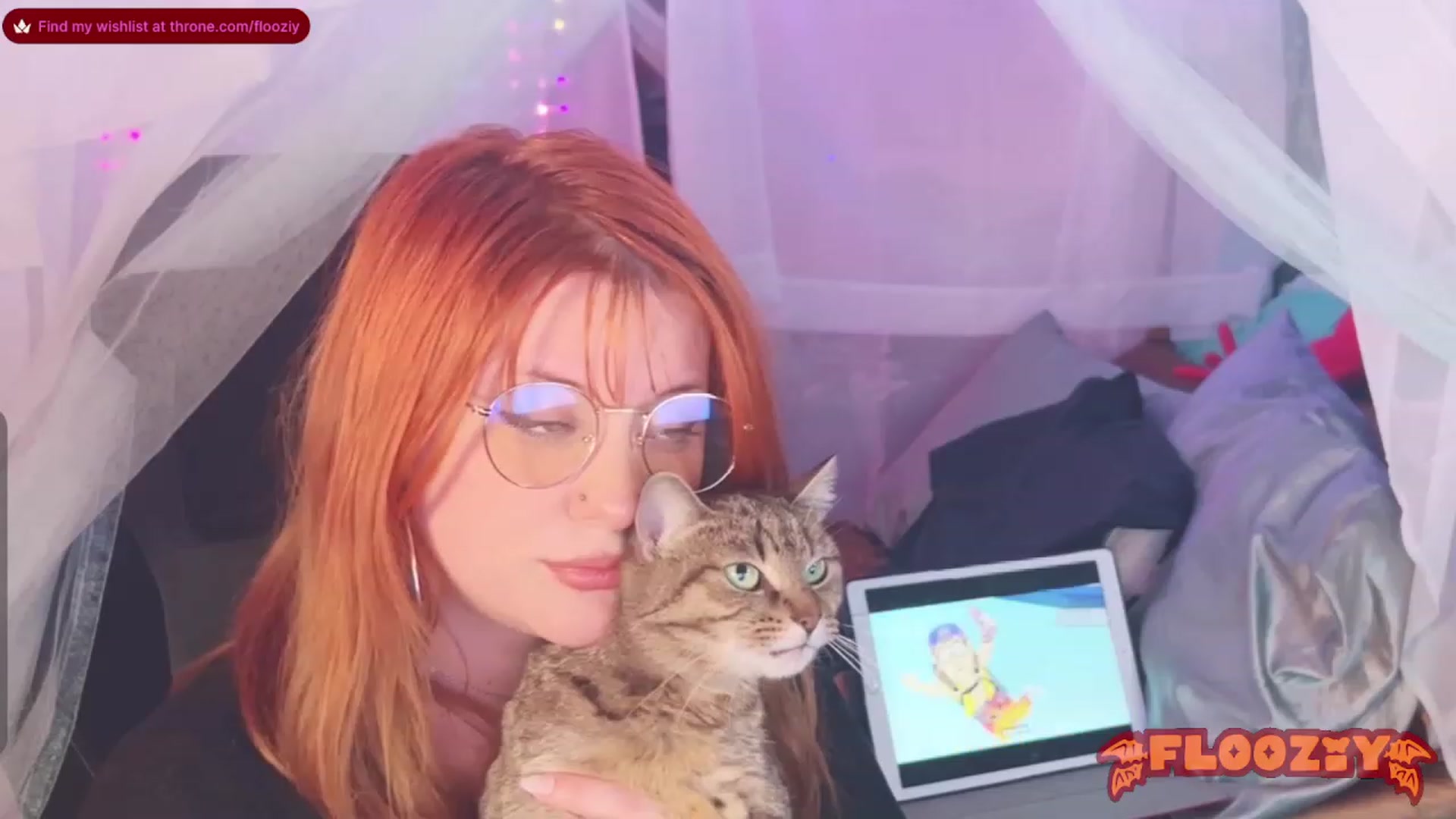 Gallery image thumbnail from flooziy's myfreecams stream on, 01/16/2024, 07:03 image 3 of 20