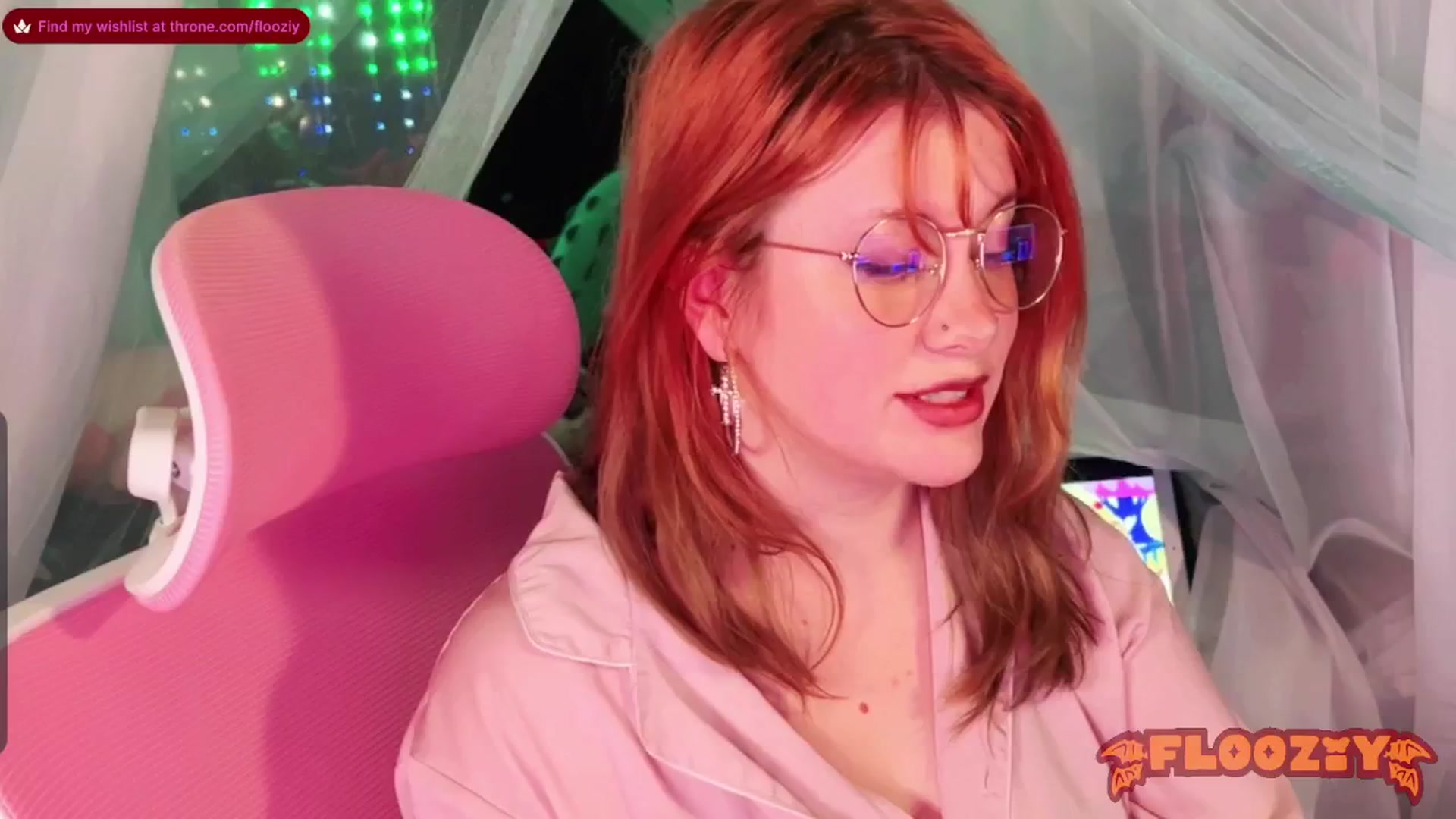 Gallery image thumbnail from flooziy's myfreecams stream on, 01/27/2024, 04:28 image 4 of 20