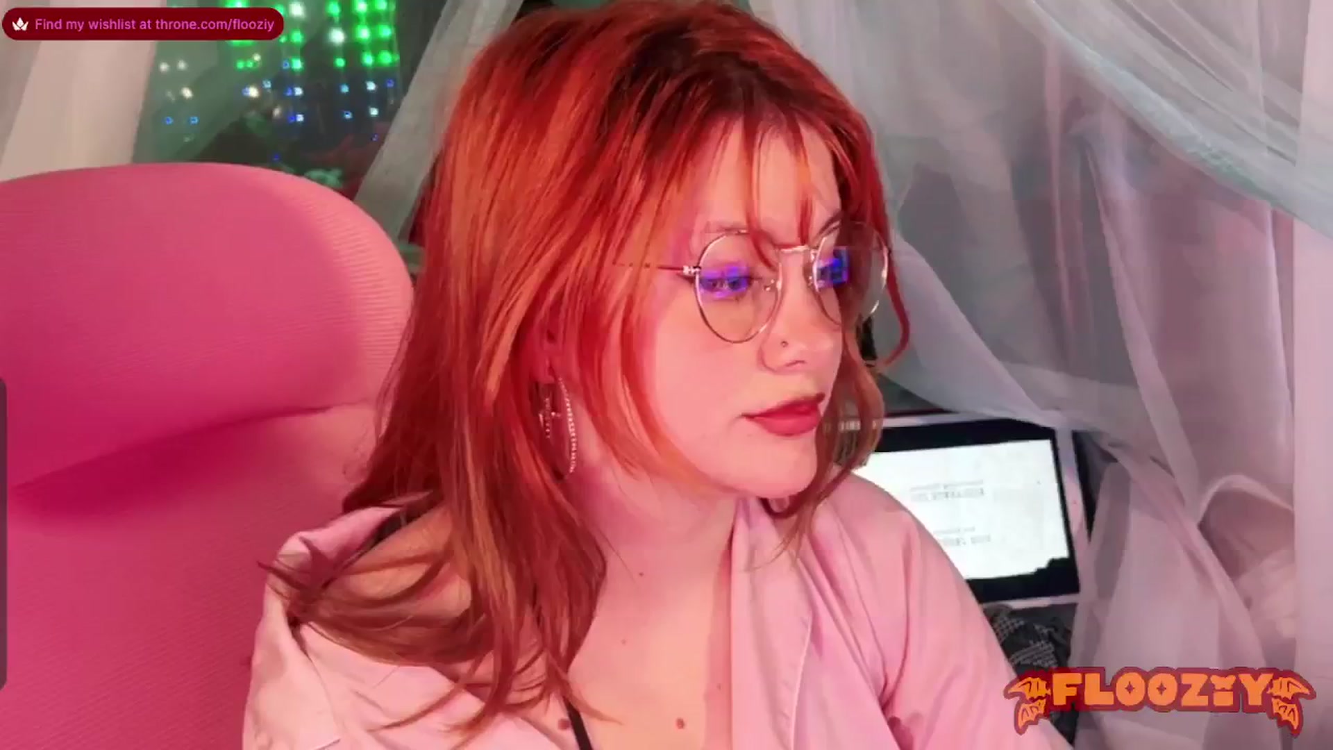 Gallery image thumbnail from flooziy's myfreecams stream on, 01/27/2024, 04:28 image 2 of 20