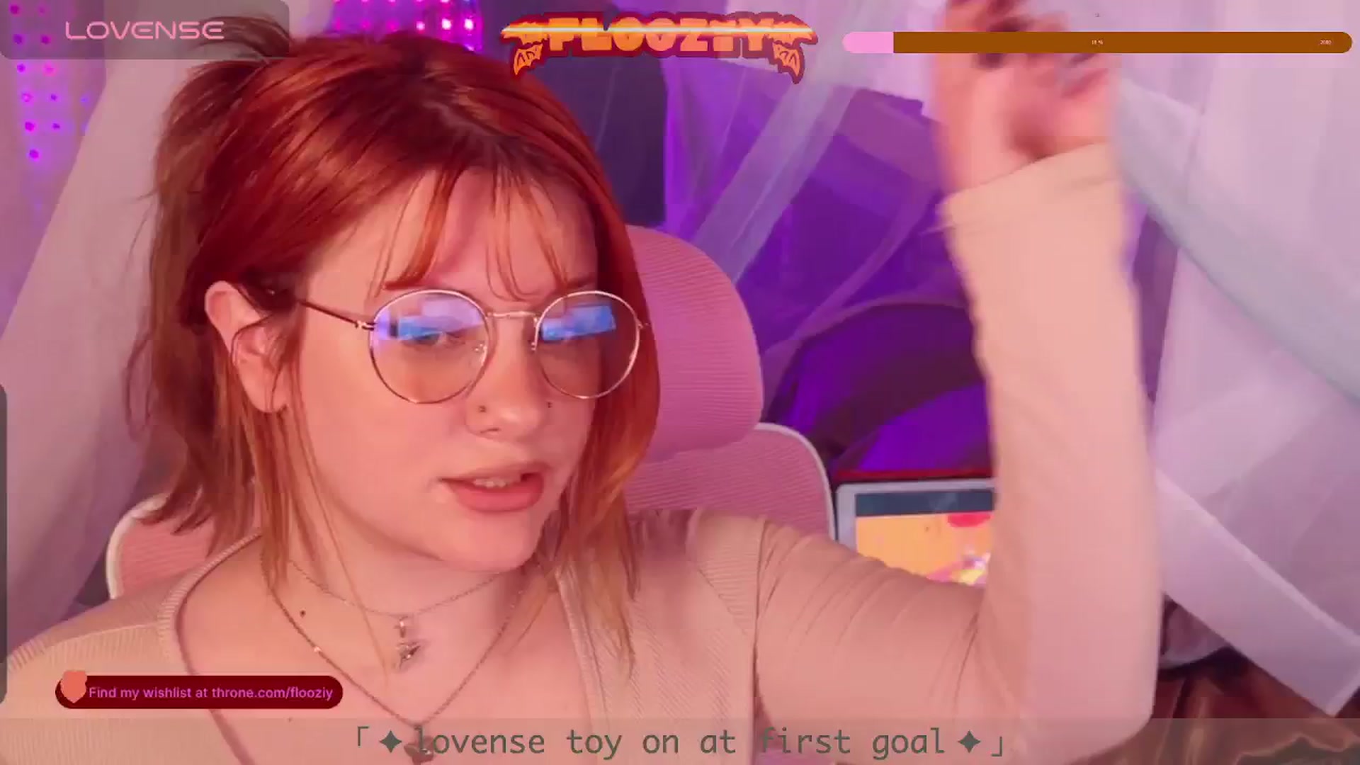Gallery image thumbnail from flooziy's myfreecams stream on, 01/30/2024, 04:25 image 15 of 20