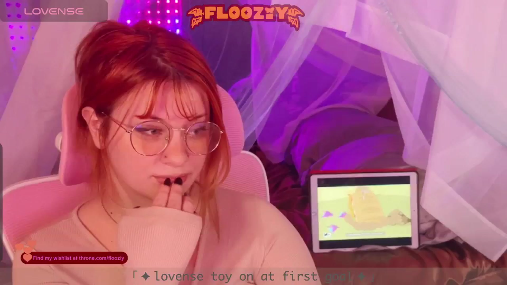 Gallery image thumbnail from flooziy's myfreecams stream on, 01/30/2024, 05:38 image 16 of 20