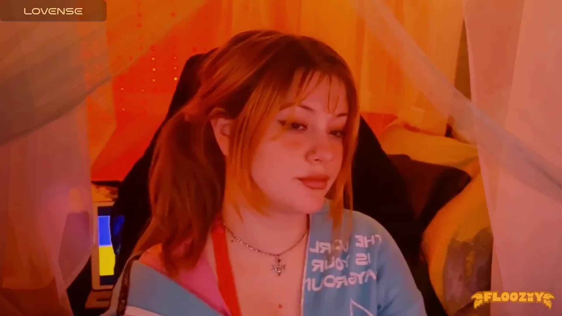 Gallery image thumbnail from flooziy's myfreecams stream on, 04/15/2024, 11:49 image 7 of 20