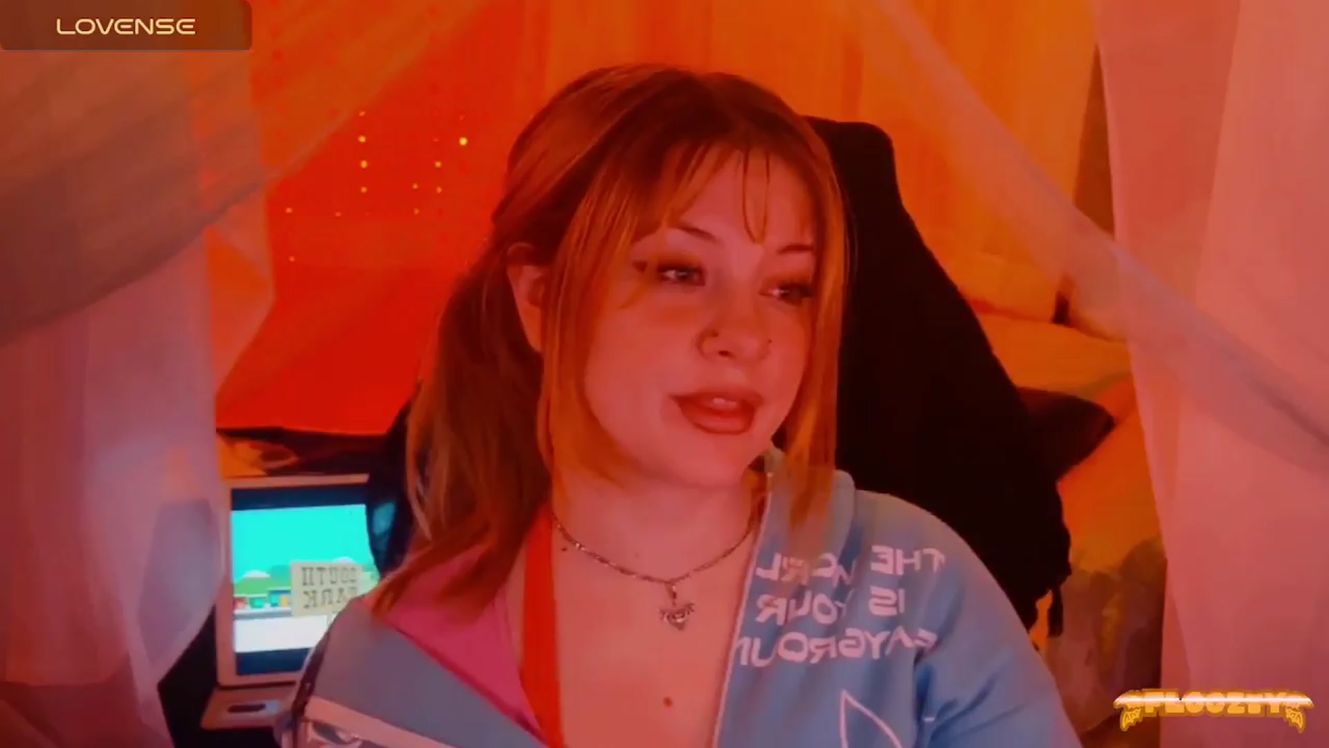 Gallery image thumbnail from flooziy's myfreecams stream on, 04/15/2024, 11:49 image 8 of 20