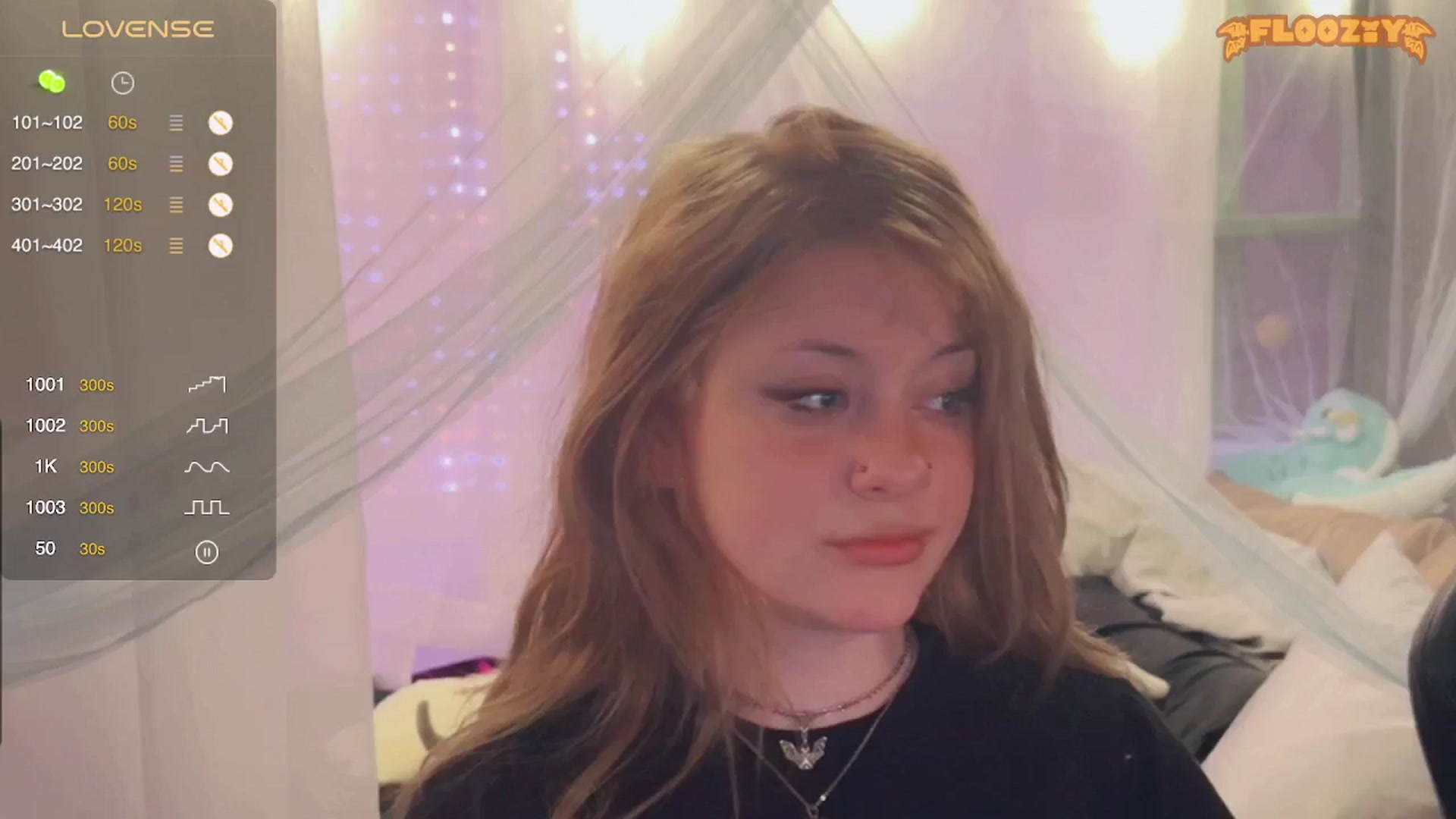 Gallery image thumbnail from flooziy's myfreecams stream on, 04/25/2024, 08:57 image 17 of 20