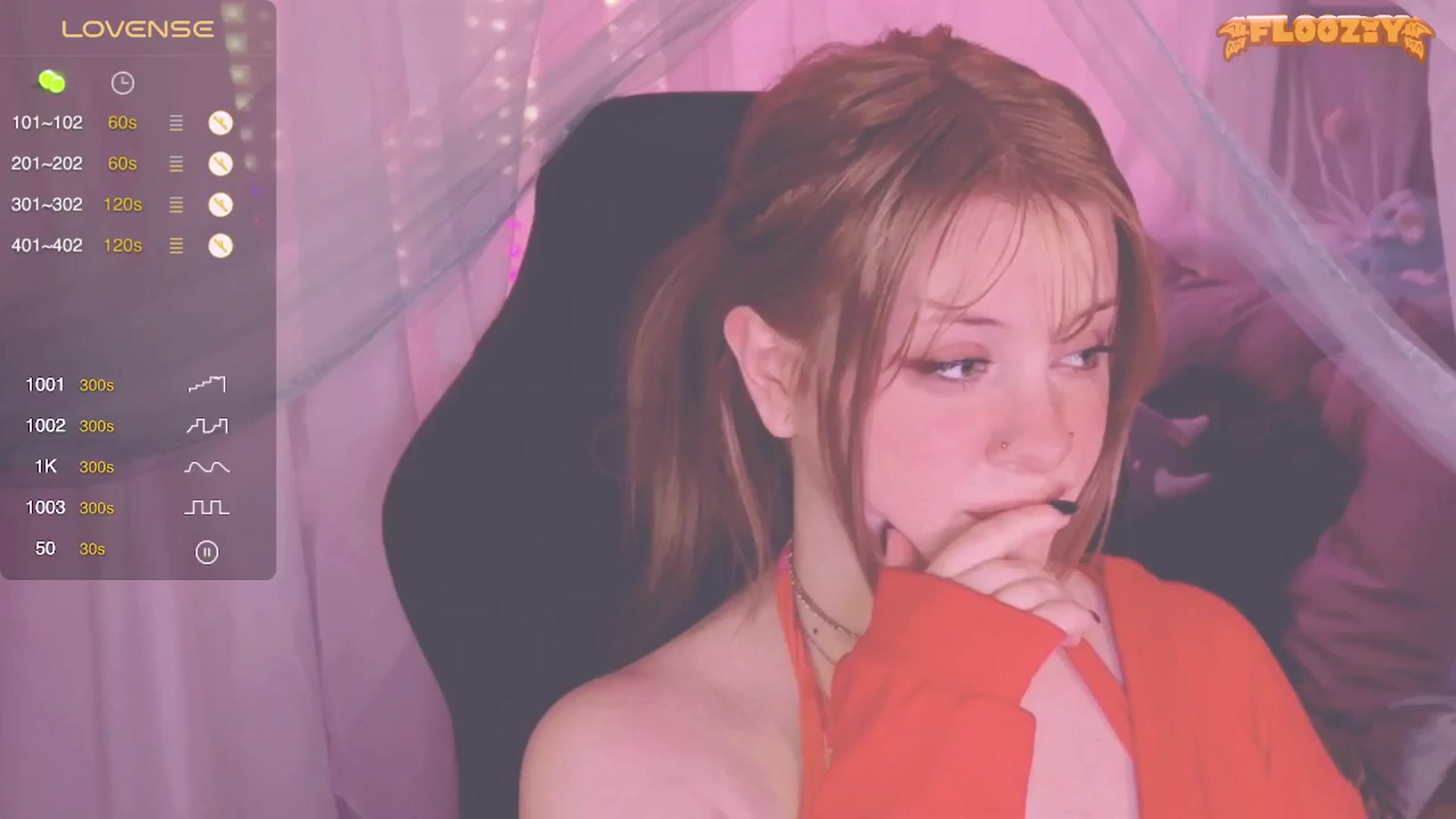 Gallery image thumbnail from flooziy's myfreecams stream on, 04/29/2024, 08:07 image 8 of 20
