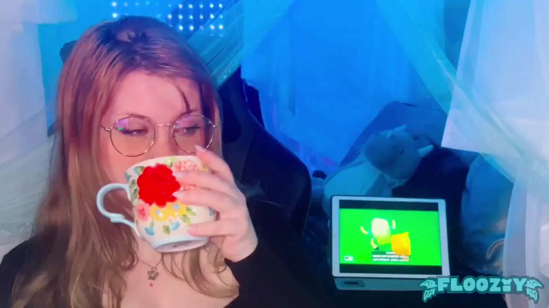 Gallery image thumbnail from flooziy's myfreecams stream on, 05/13/2024, 11:00 image 10 of 20