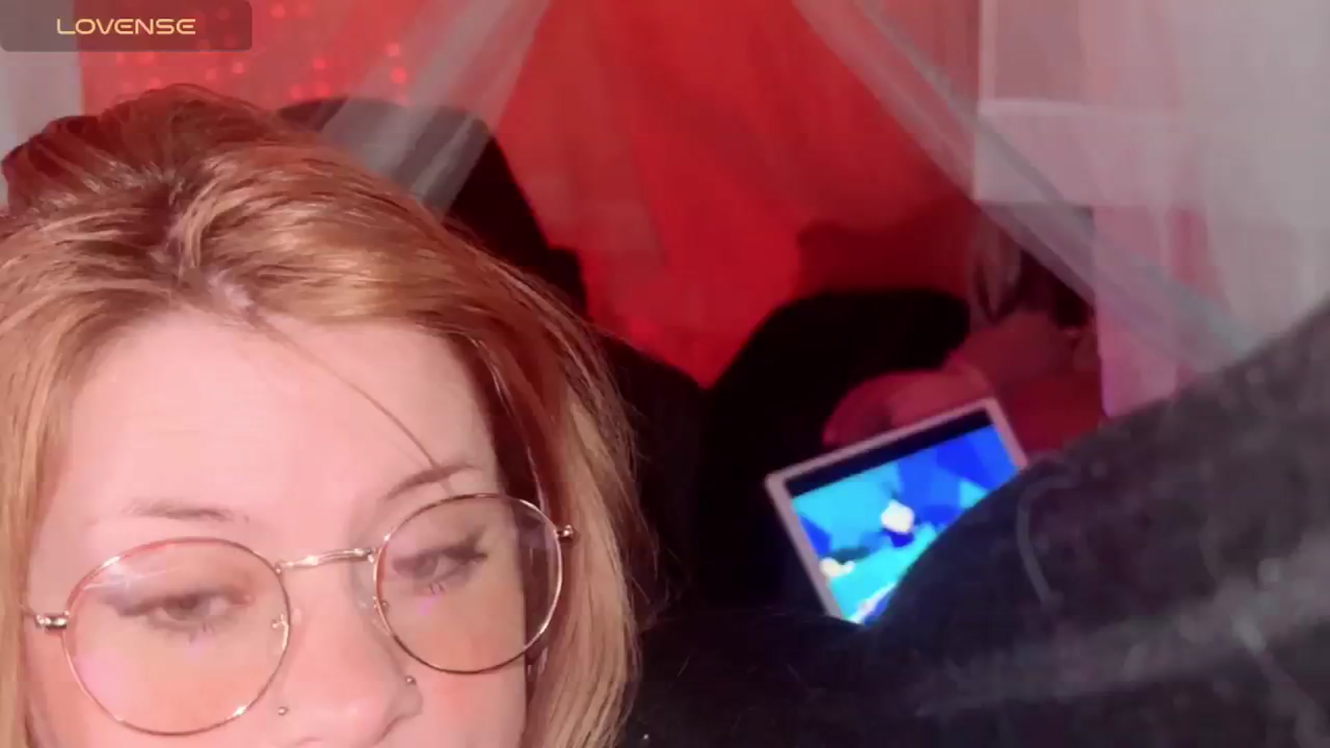 Gallery image thumbnail from flooziy's myfreecams stream on, 05/14/2024, 08:45 image 10 of 20