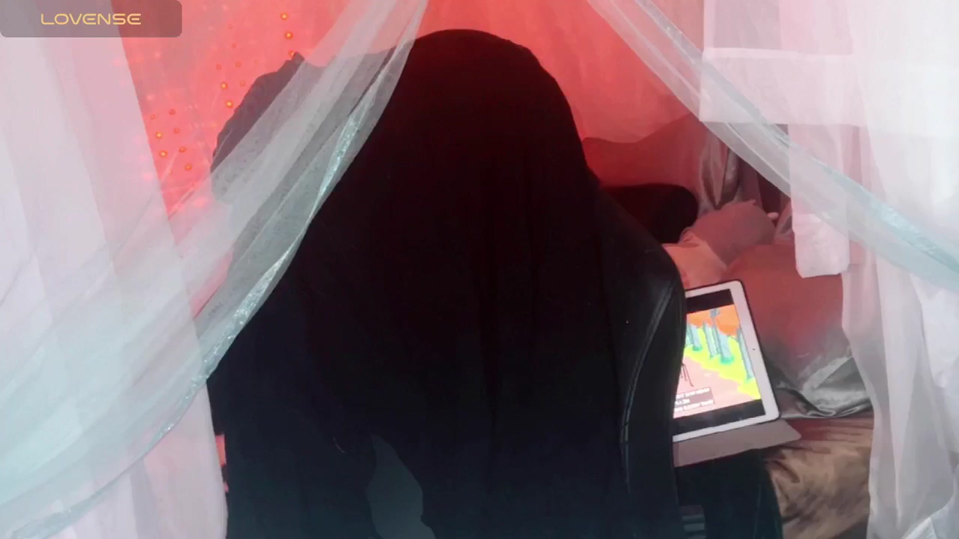Gallery image thumbnail from flooziy's myfreecams stream on, 05/14/2024, 08:45 image 17 of 20