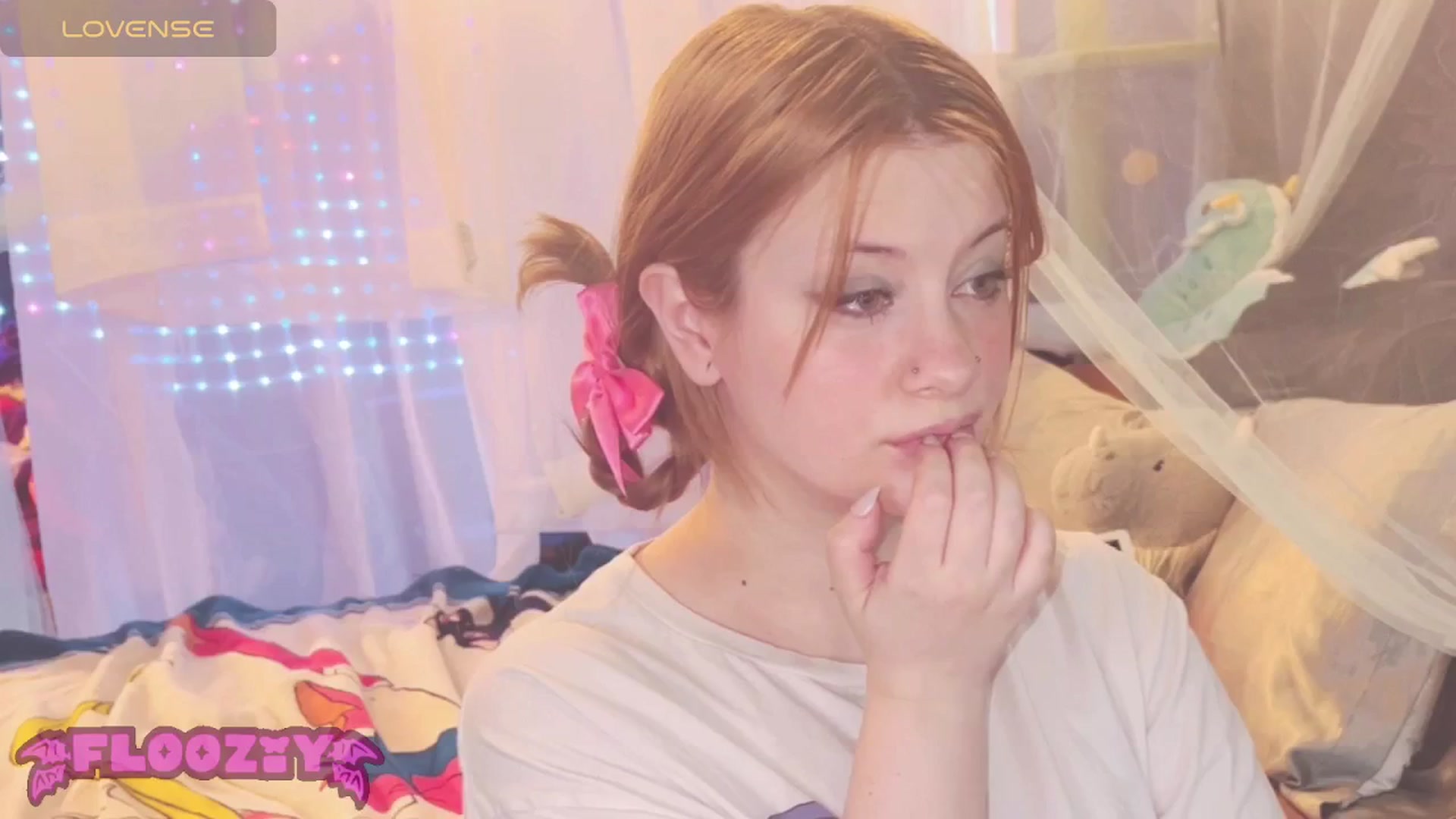 Gallery image thumbnail from flooziy's myfreecams stream on, 05/28/2024, 03:54 image 11 of 20