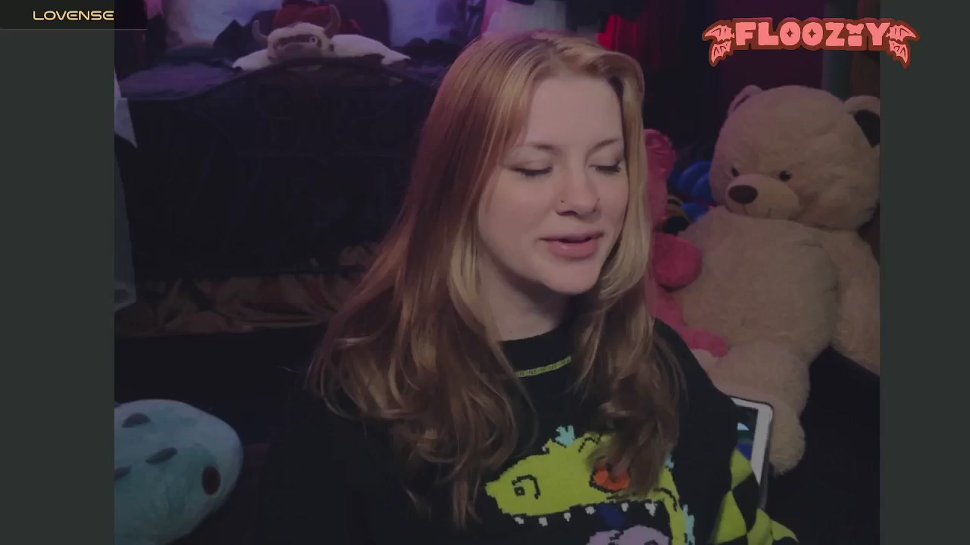 Gallery image thumbnail from flooziy's myfreecams stream on, 06/15/2024, 09:06 image 18 of 20