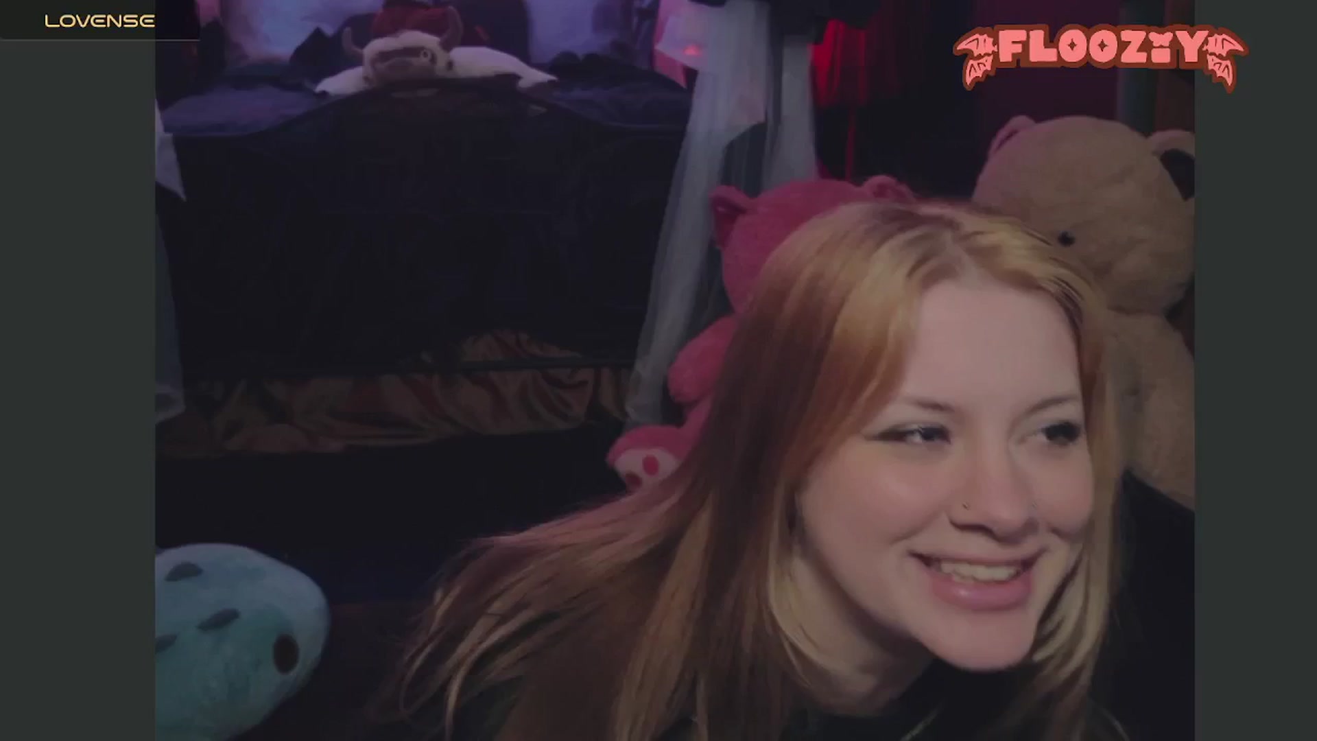 Gallery image thumbnail from flooziy's myfreecams stream on, 06/15/2024, 09:06 image 10 of 20