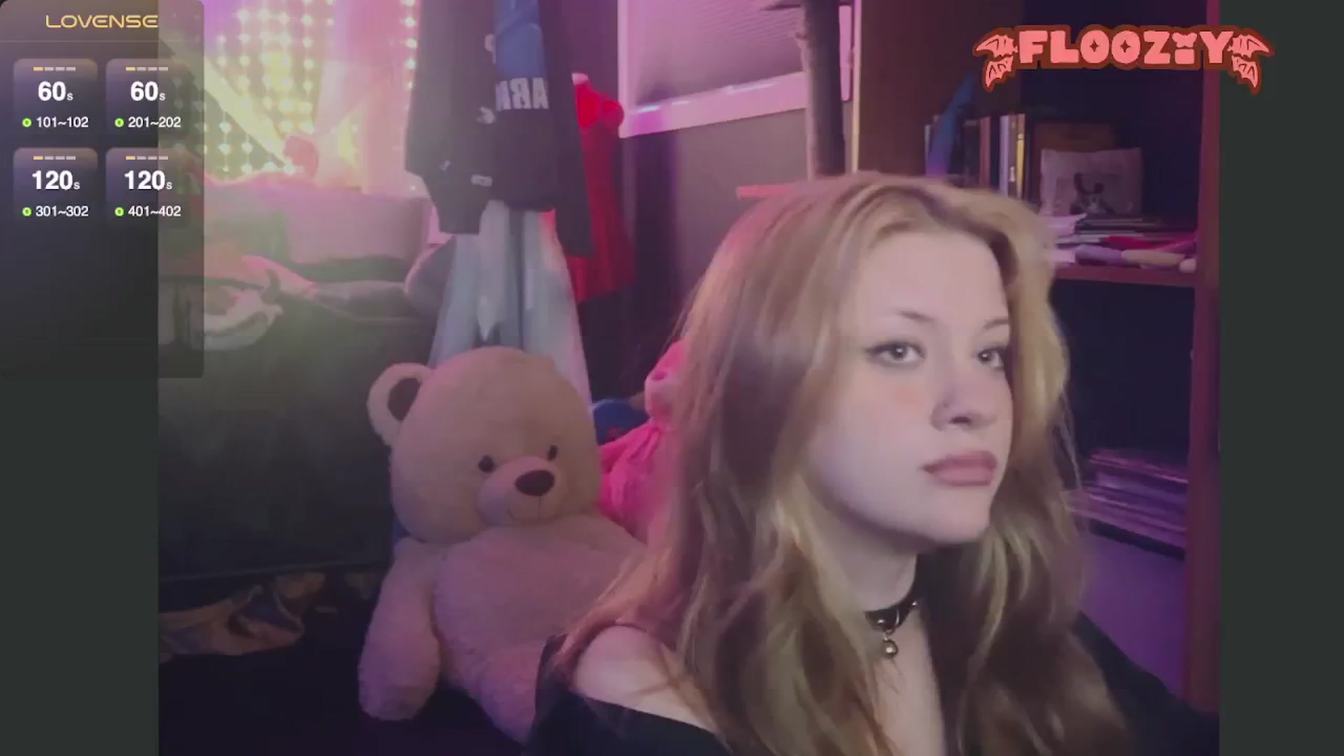 Gallery image thumbnail from flooziy's myfreecams stream on, 06/24/2024, 03:25 image 18 of 20