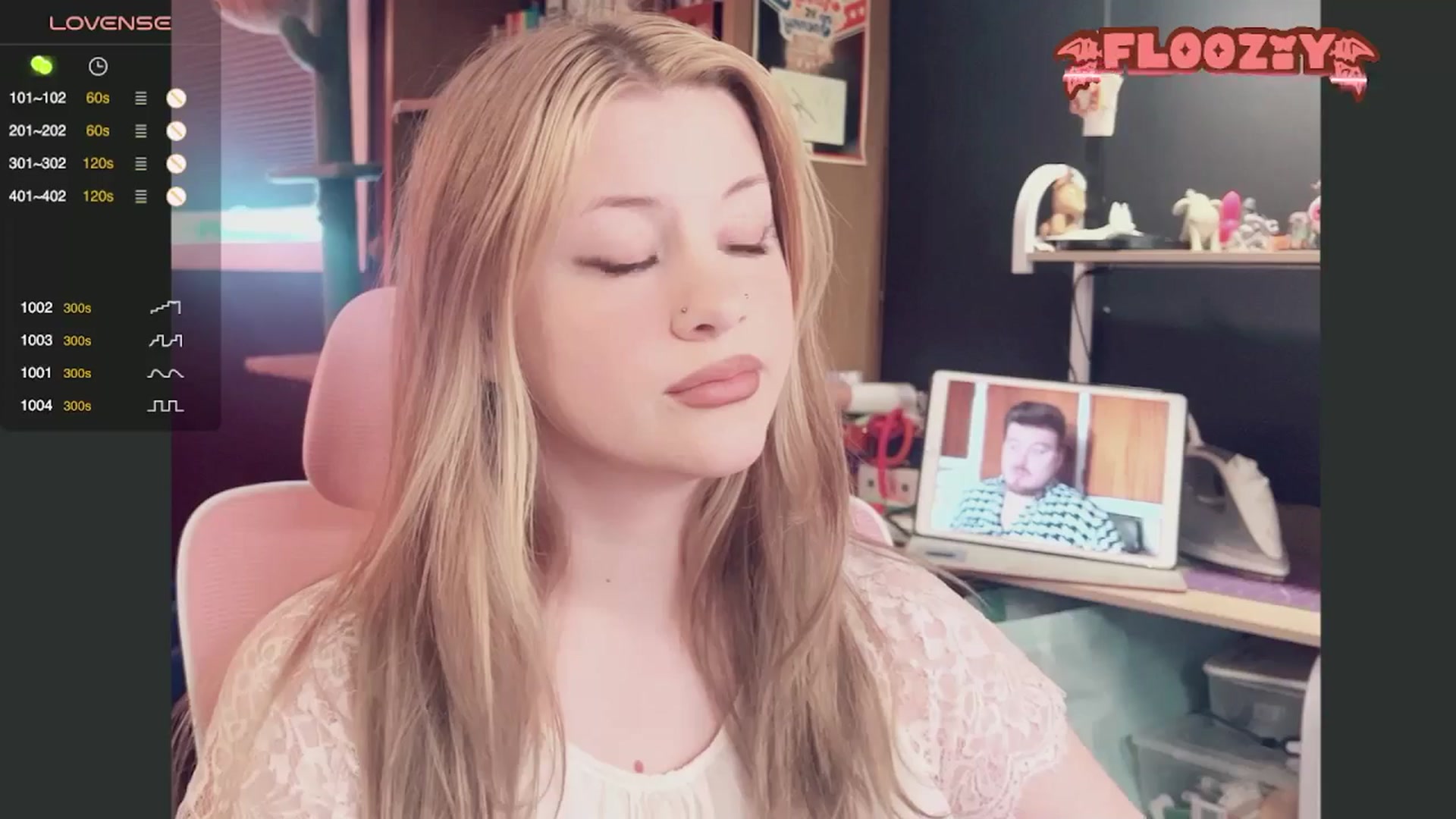 Gallery image thumbnail from flooziy's myfreecams stream on, 06/29/2024, 23:59 image 18 of 20