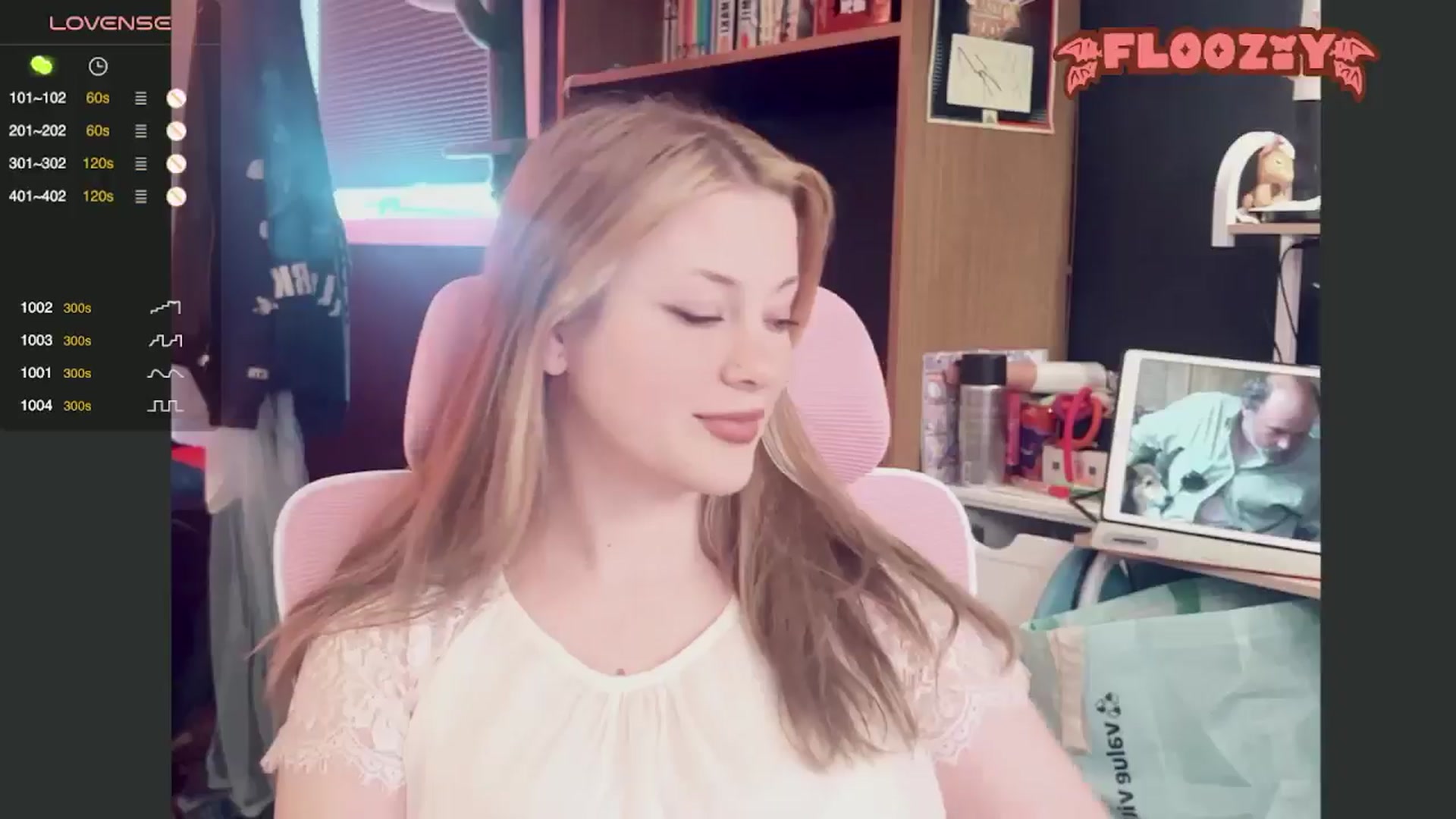Gallery image thumbnail from flooziy's myfreecams stream on, 06/29/2024, 23:59 image 4 of 20