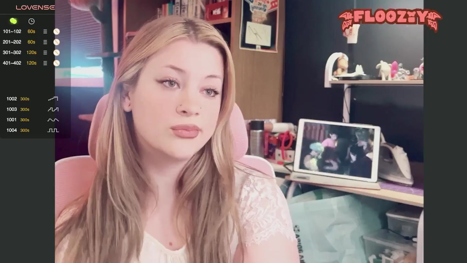 Gallery image thumbnail from flooziy's myfreecams stream on, 06/29/2024, 23:59 image 19 of 20