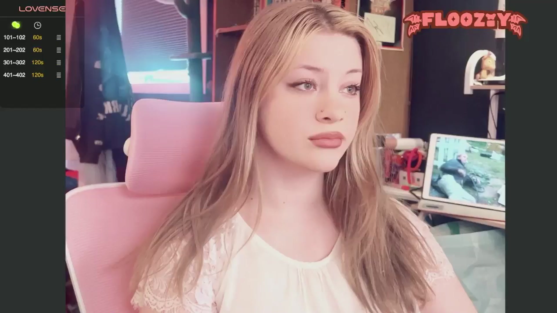 Gallery image thumbnail from flooziy's myfreecams stream on, 06/29/2024, 23:59 image 1 of 20