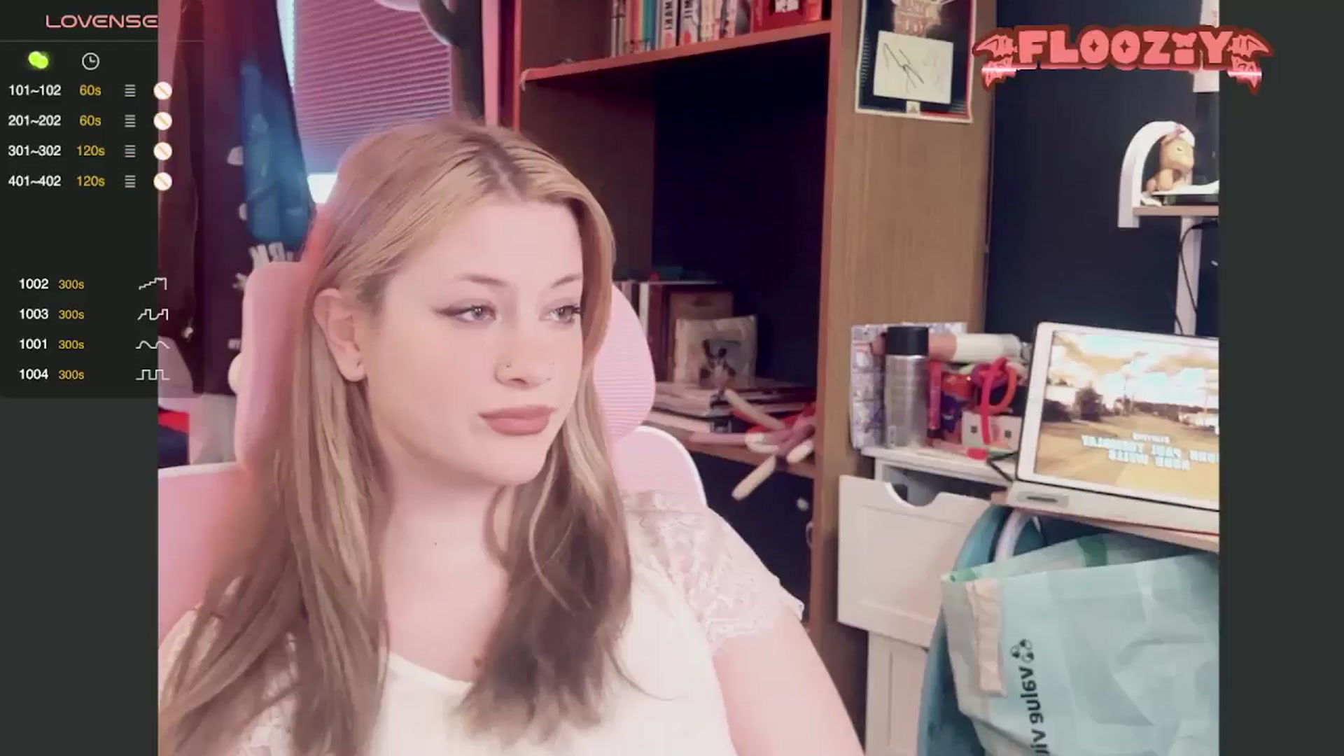 Gallery image thumbnail from flooziy's myfreecams stream on, 06/29/2024, 23:59 image 13 of 20