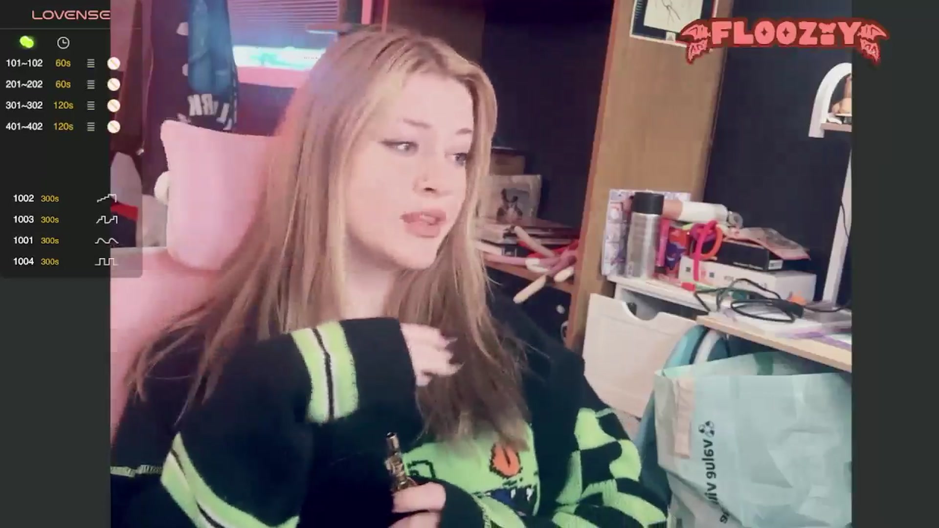 Gallery image thumbnail from flooziy's myfreecams stream on, 06/30/2024, 02:23 image 11 of 20
