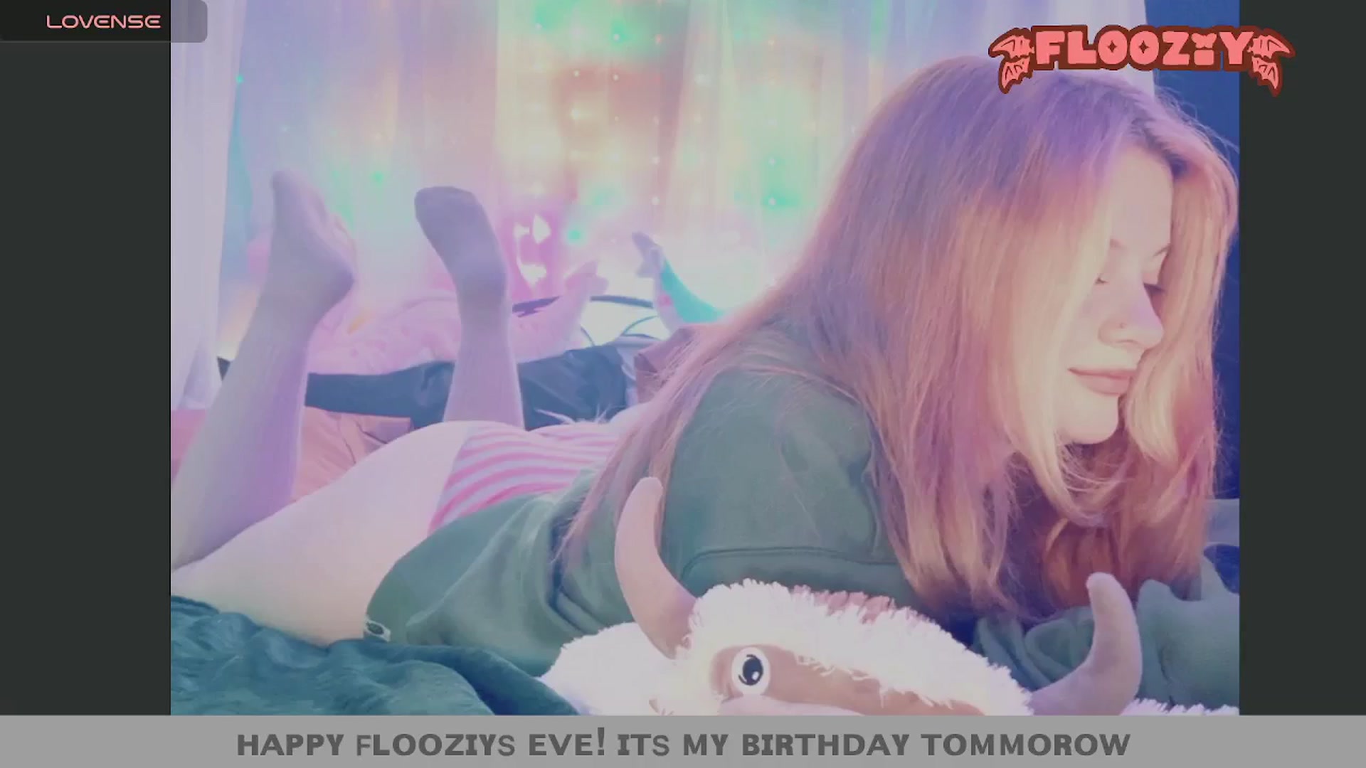 Gallery image thumbnail from flooziy's myfreecams stream on, 07/10/2024, 11:13 image 15 of 20
