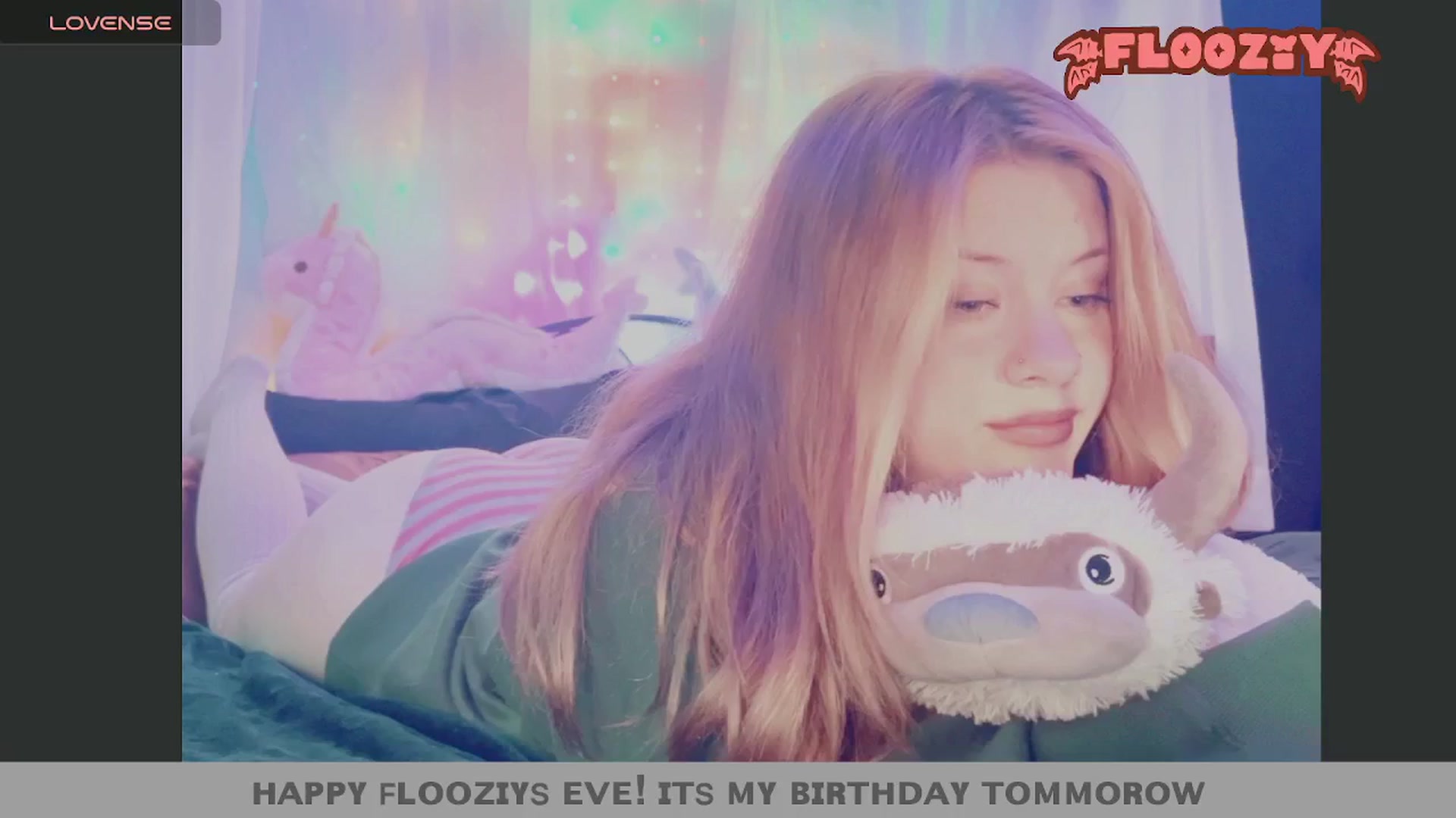 Gallery image thumbnail from flooziy's myfreecams stream on, 07/10/2024, 11:13 image 11 of 20
