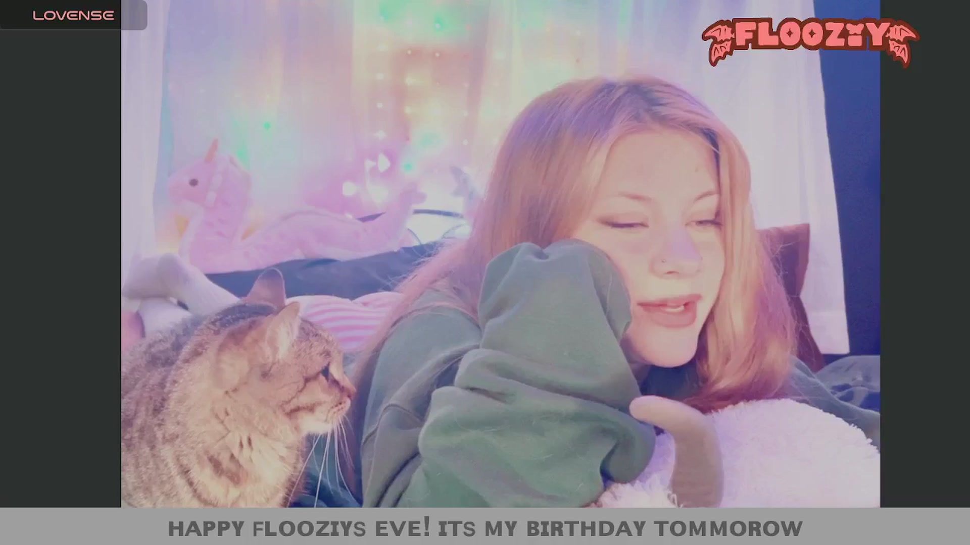 Gallery image thumbnail from flooziy's myfreecams stream on, 07/10/2024, 11:13 image 18 of 20