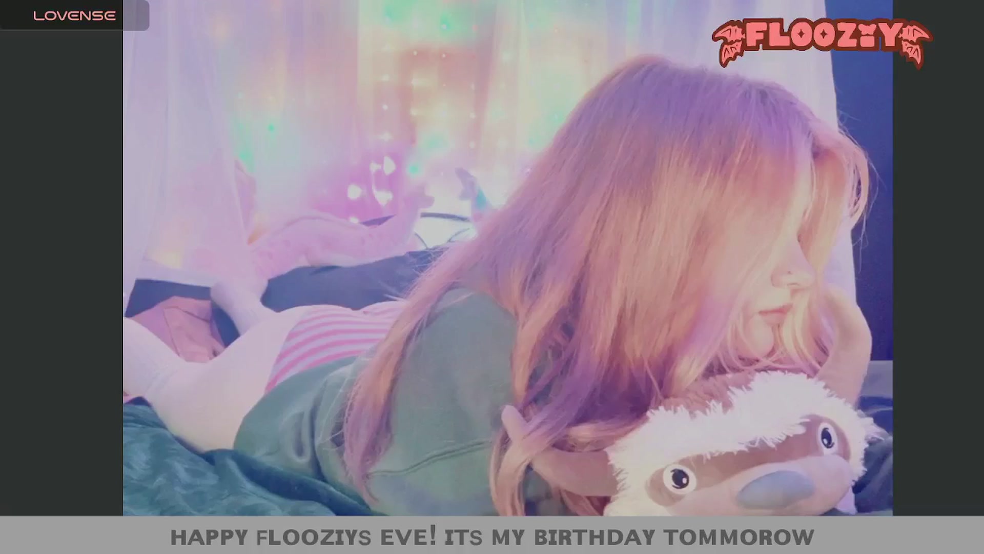 Gallery image thumbnail from flooziy's myfreecams stream on, 07/10/2024, 11:13 image 19 of 20