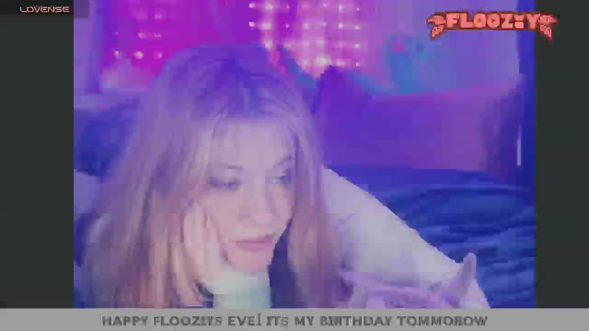 Gallery image thumbnail from flooziy's myfreecams stream on, 07/11/2024, 08:25 image 1 of 20