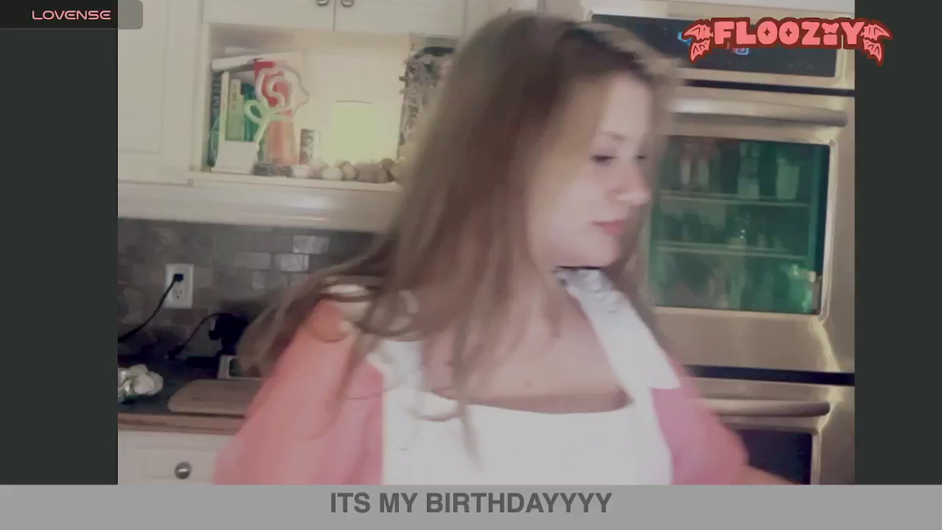 Gallery image thumbnail from flooziy's myfreecams stream on, 07/12/2024, 06:41 image 4 of 20