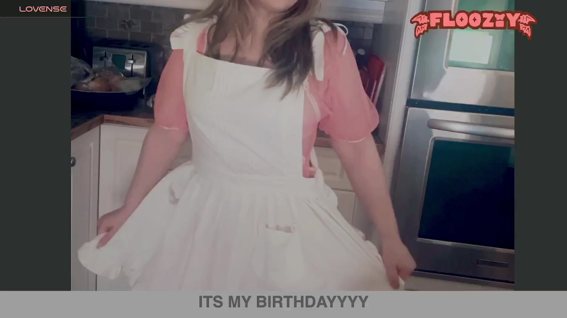 Gallery image thumbnail from flooziy's myfreecams stream on, 07/12/2024, 06:41 image 3 of 20