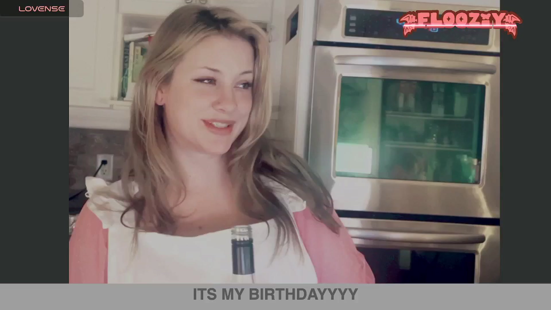 Gallery image thumbnail from flooziy's myfreecams stream on, 07/12/2024, 06:41 image 6 of 20