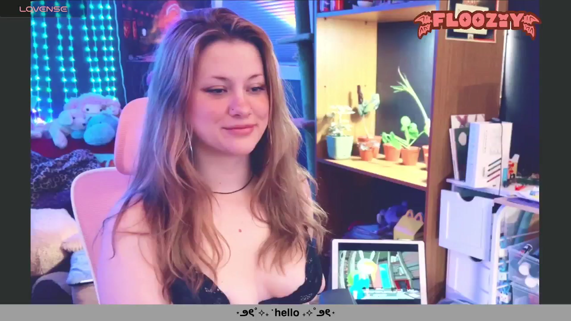 Gallery image thumbnail from flooziy's myfreecams stream on, 08/25/2024, 12:00 image 10 of 20